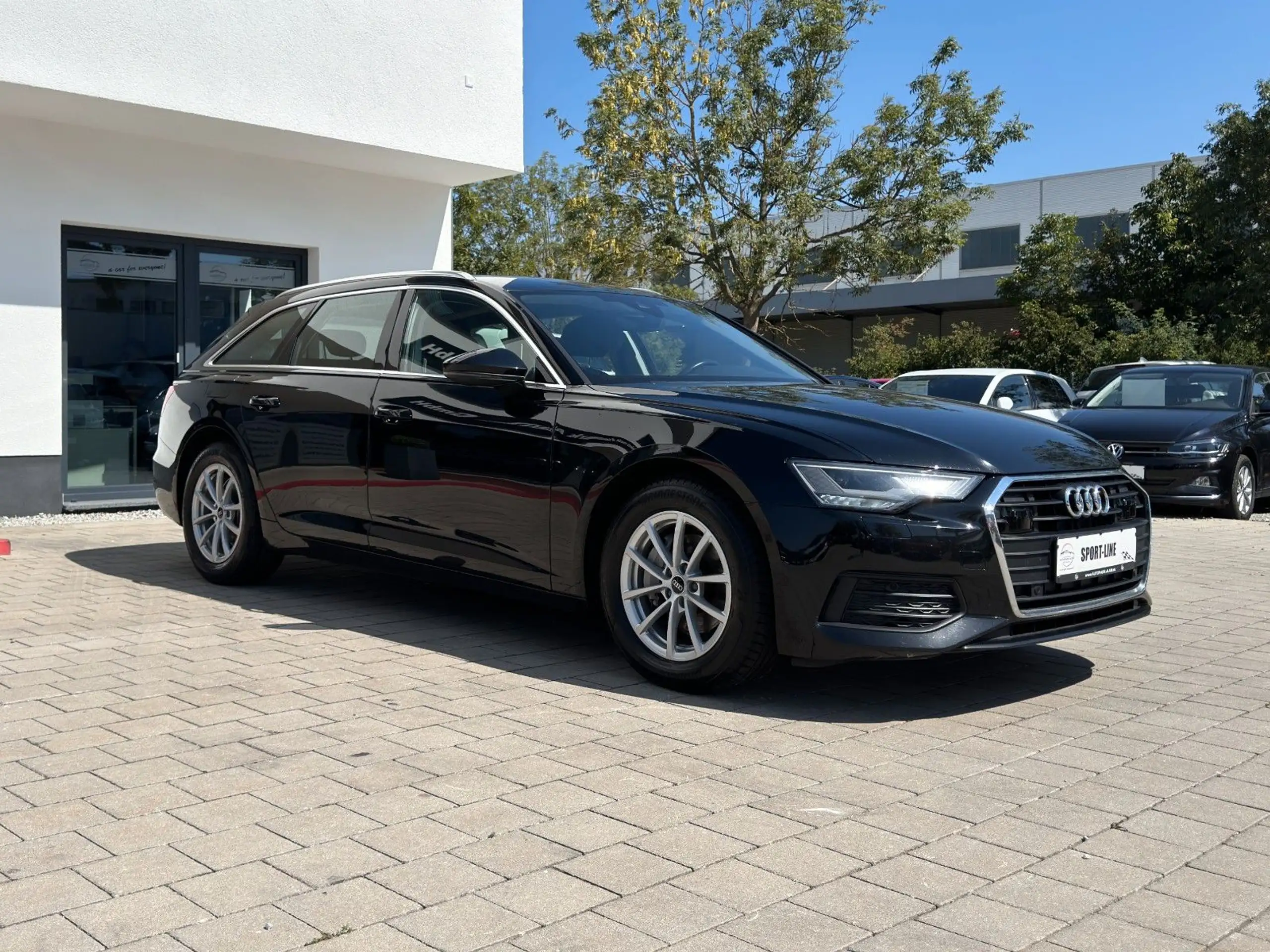 Audi - A6