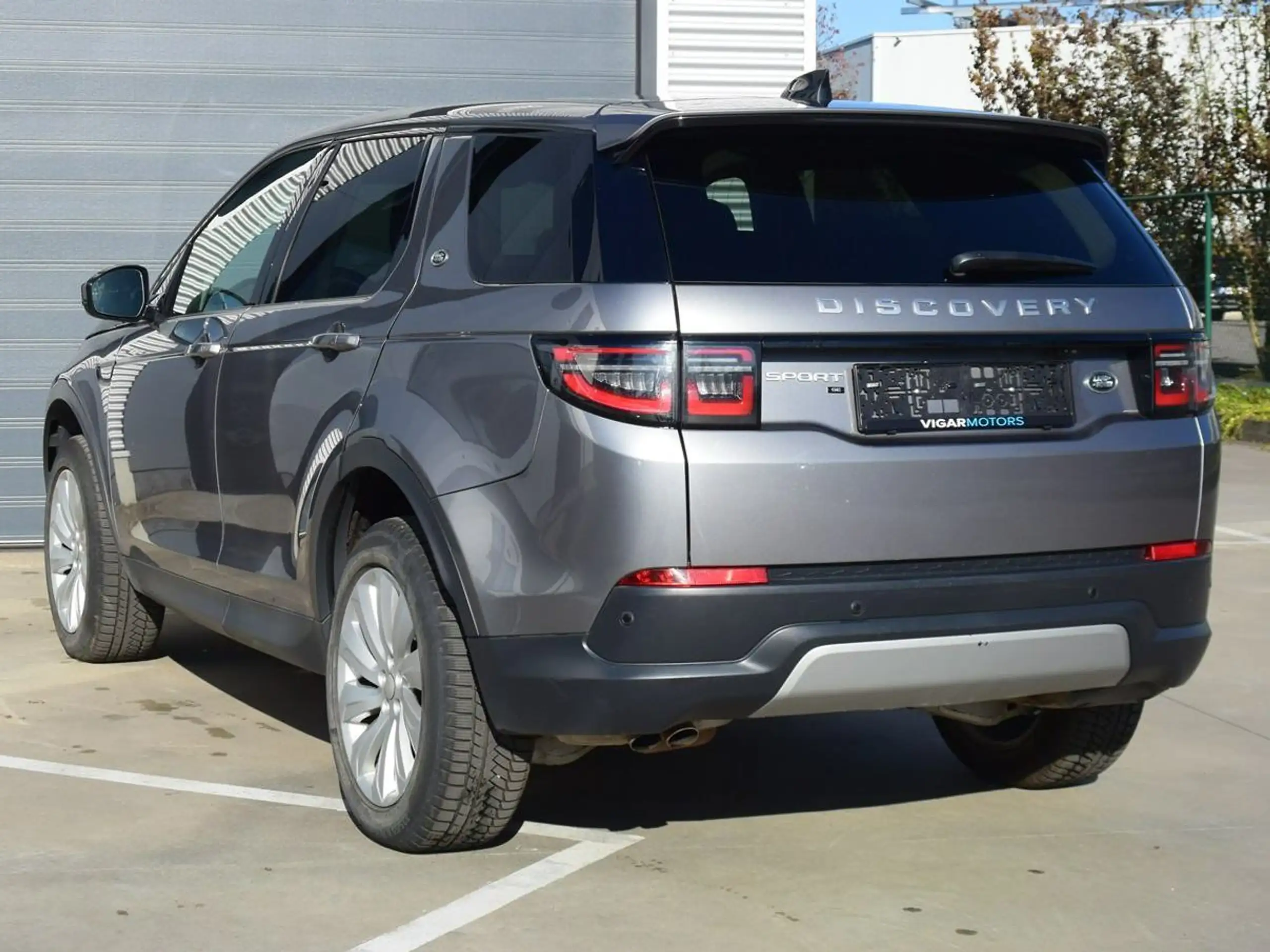 Land Rover - Discovery Sport