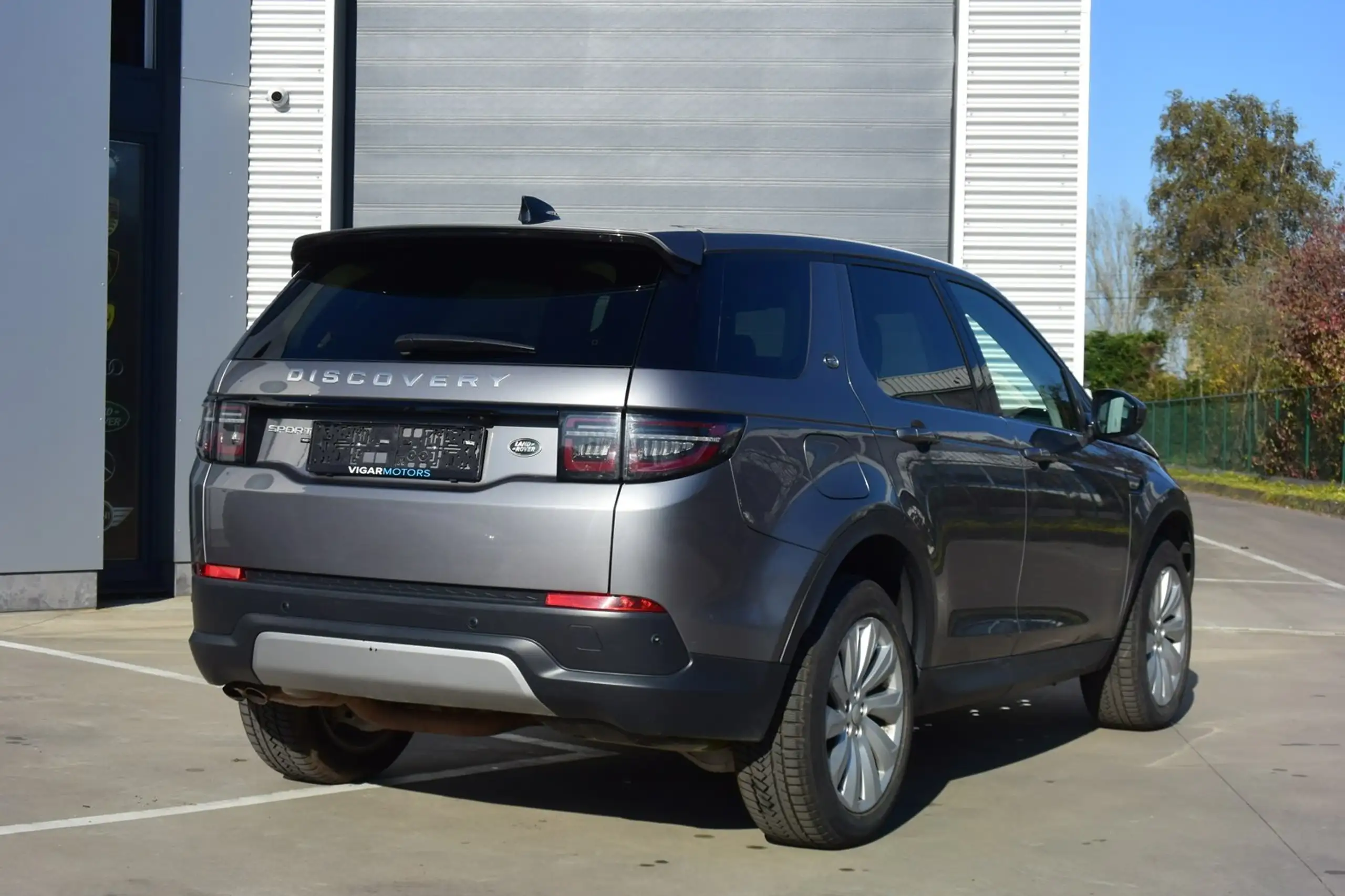 Land Rover - Discovery Sport