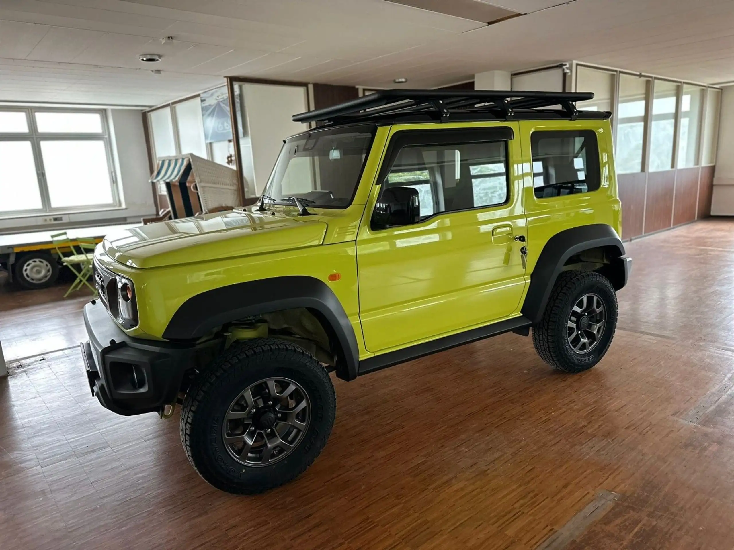 Suzuki - Jimny