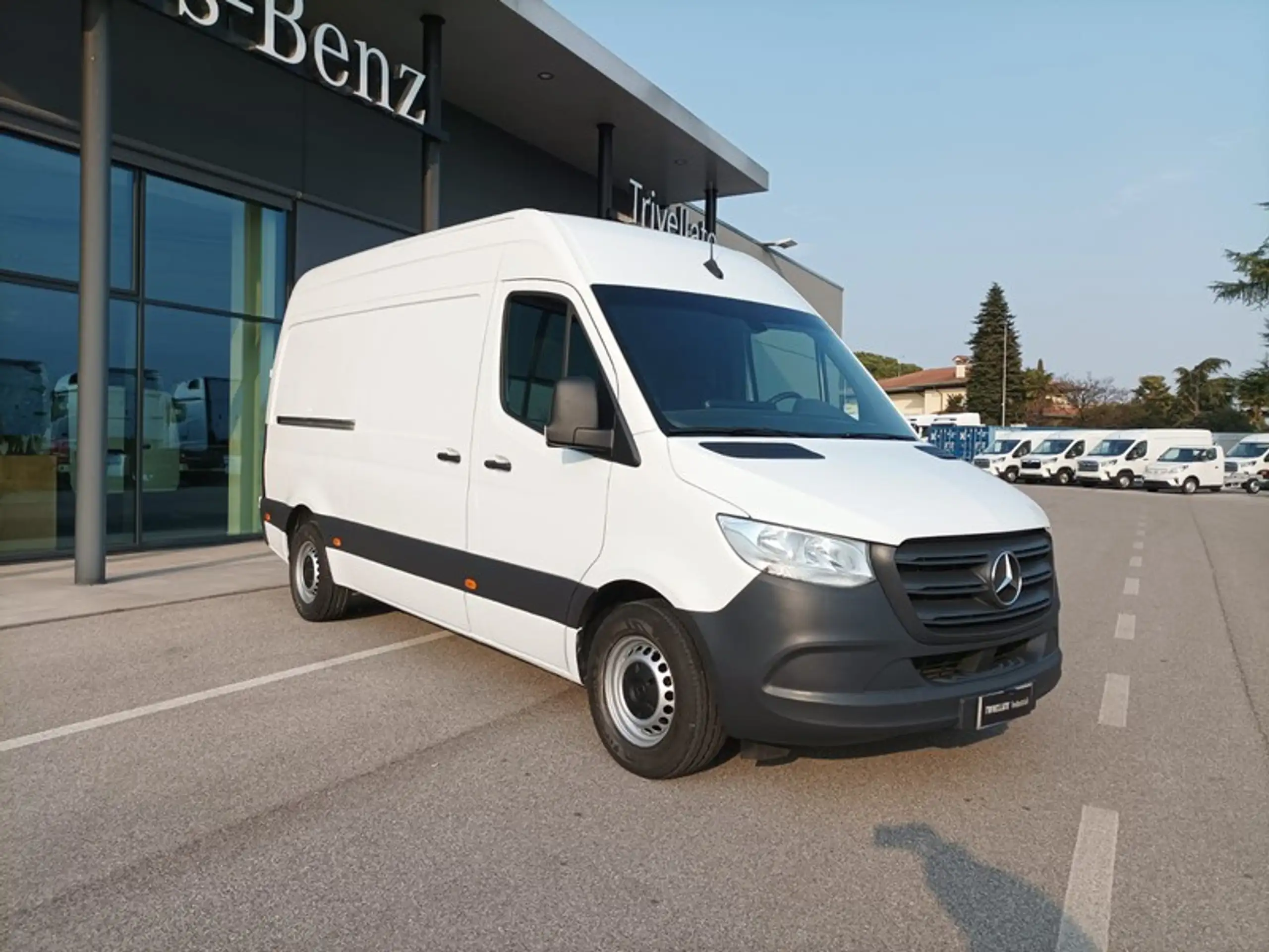 Mercedes-Benz - Sprinter