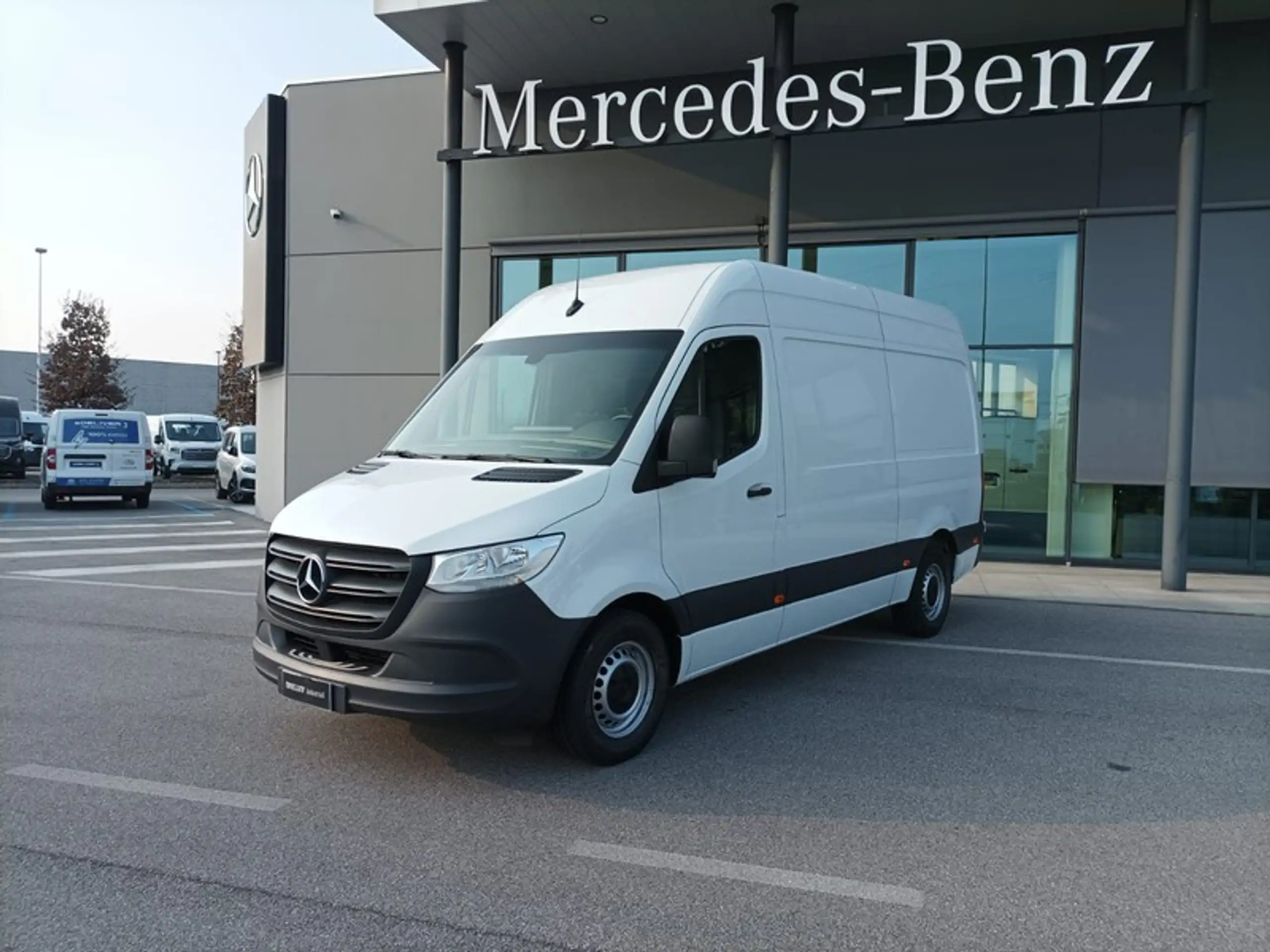 Mercedes-Benz - Sprinter