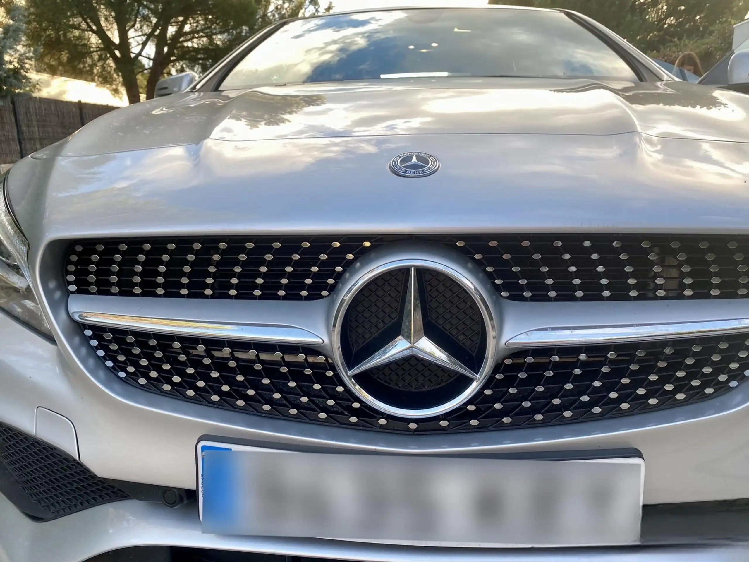 Mercedes-Benz - CLA 180