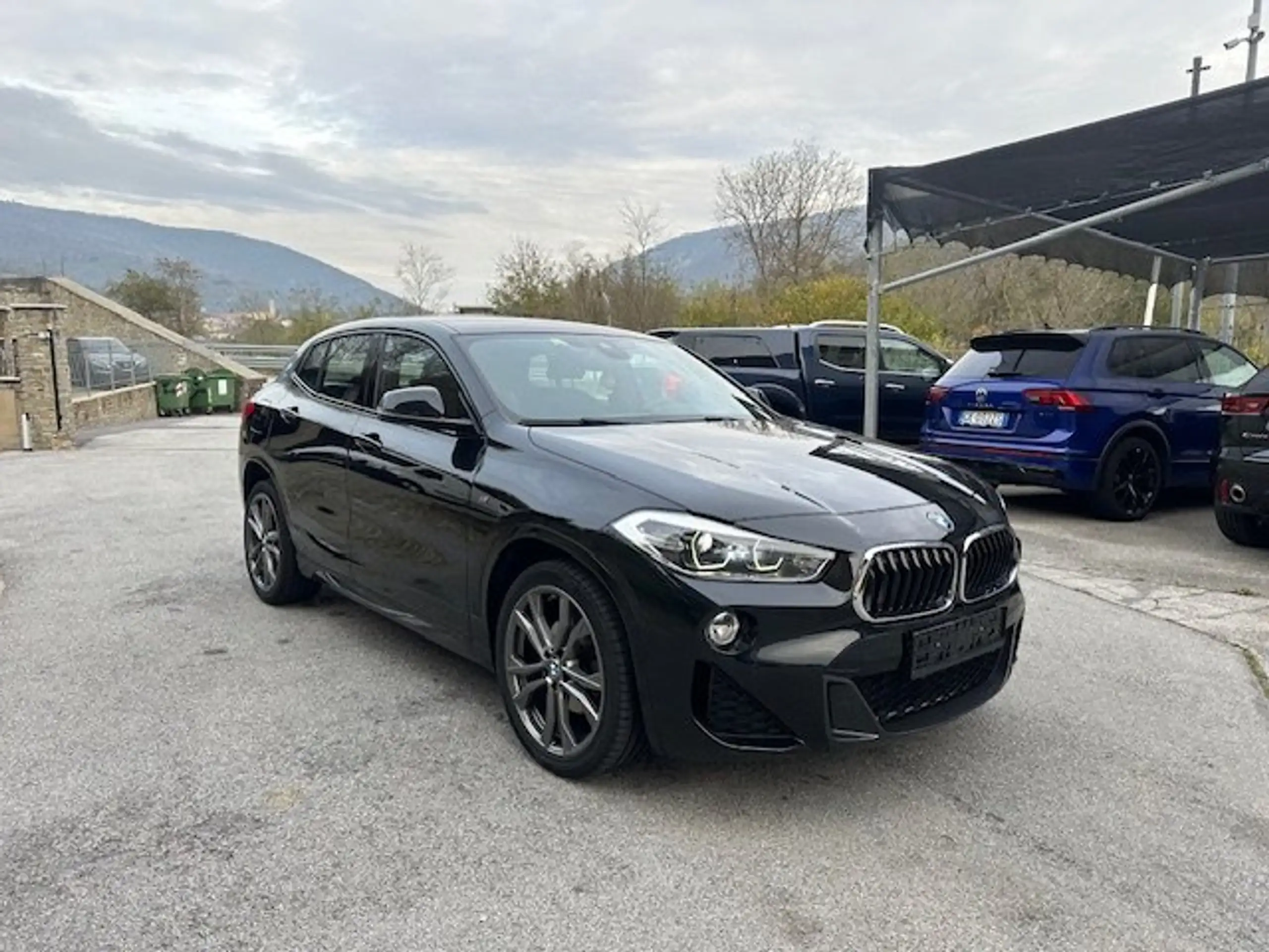 BMW - X2