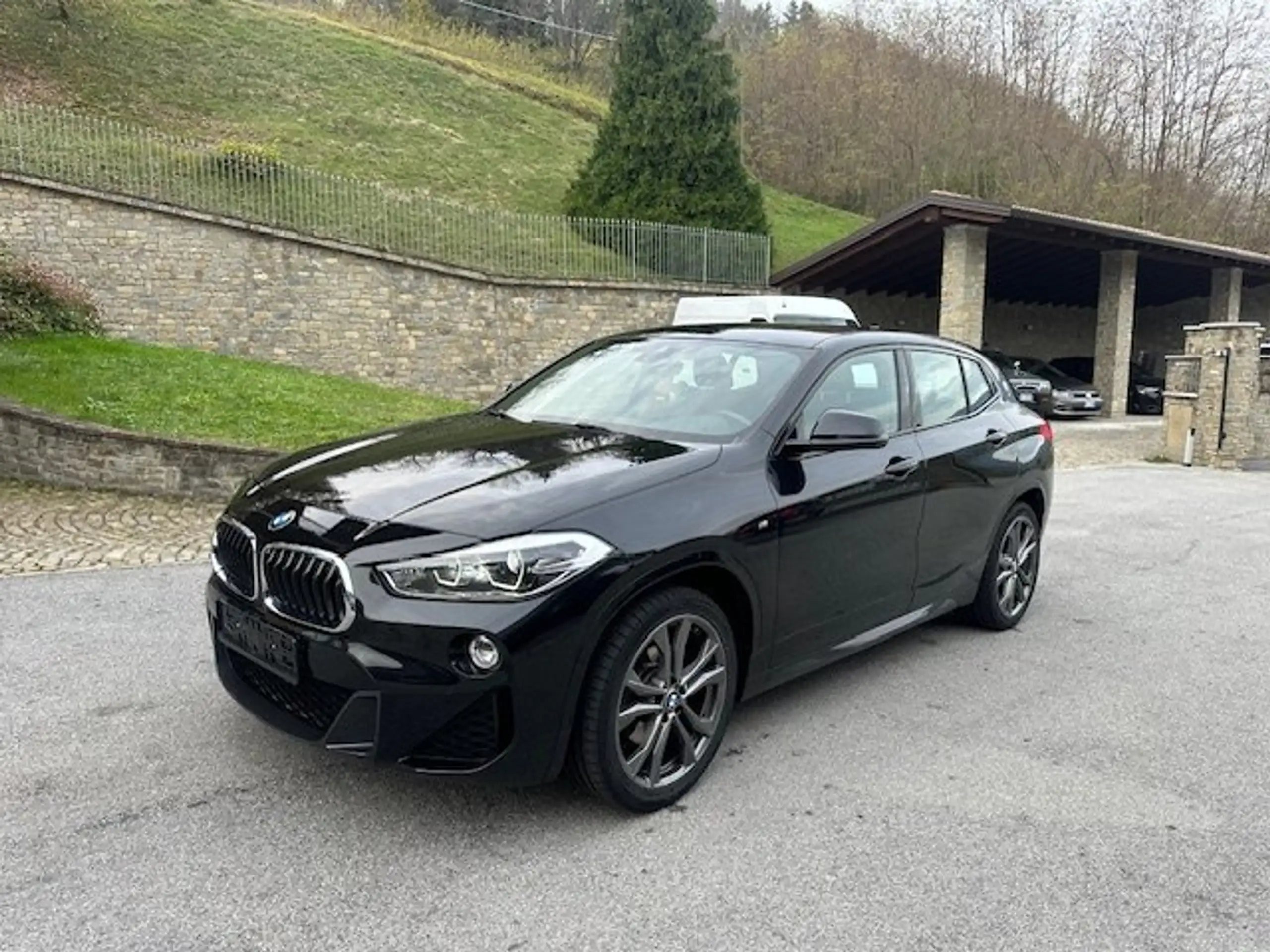 BMW - X2