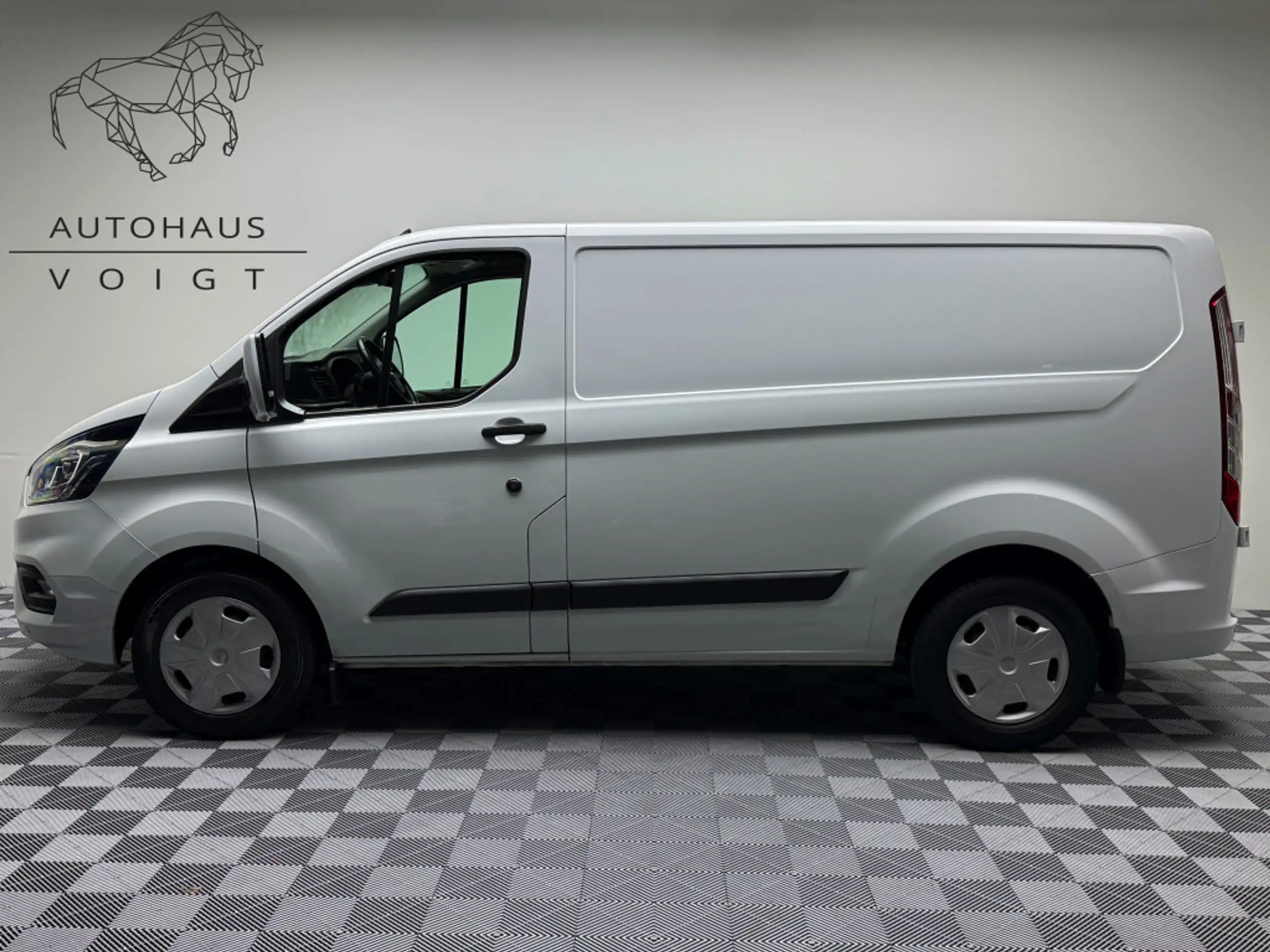 Ford - Transit Custom