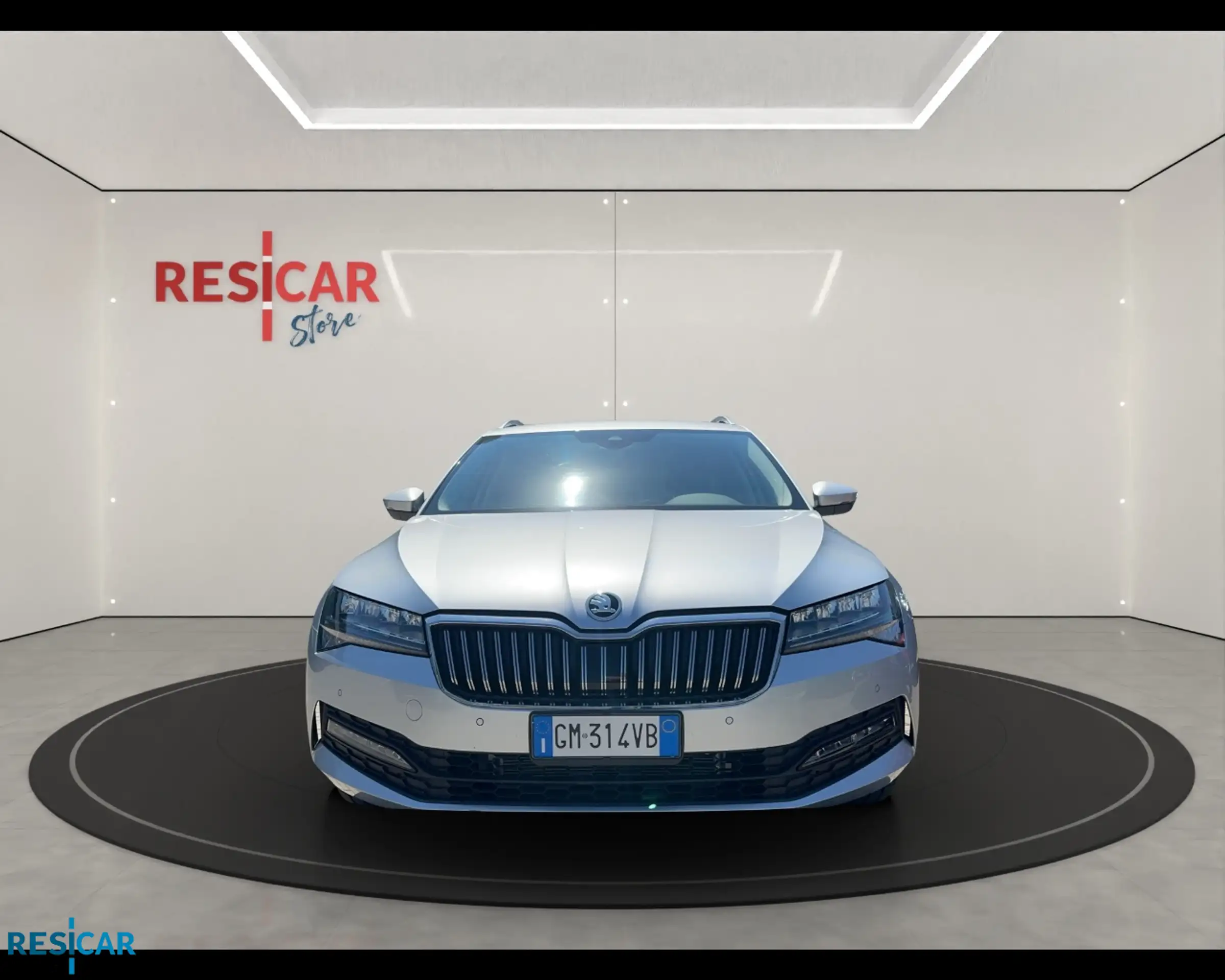 Skoda - Superb