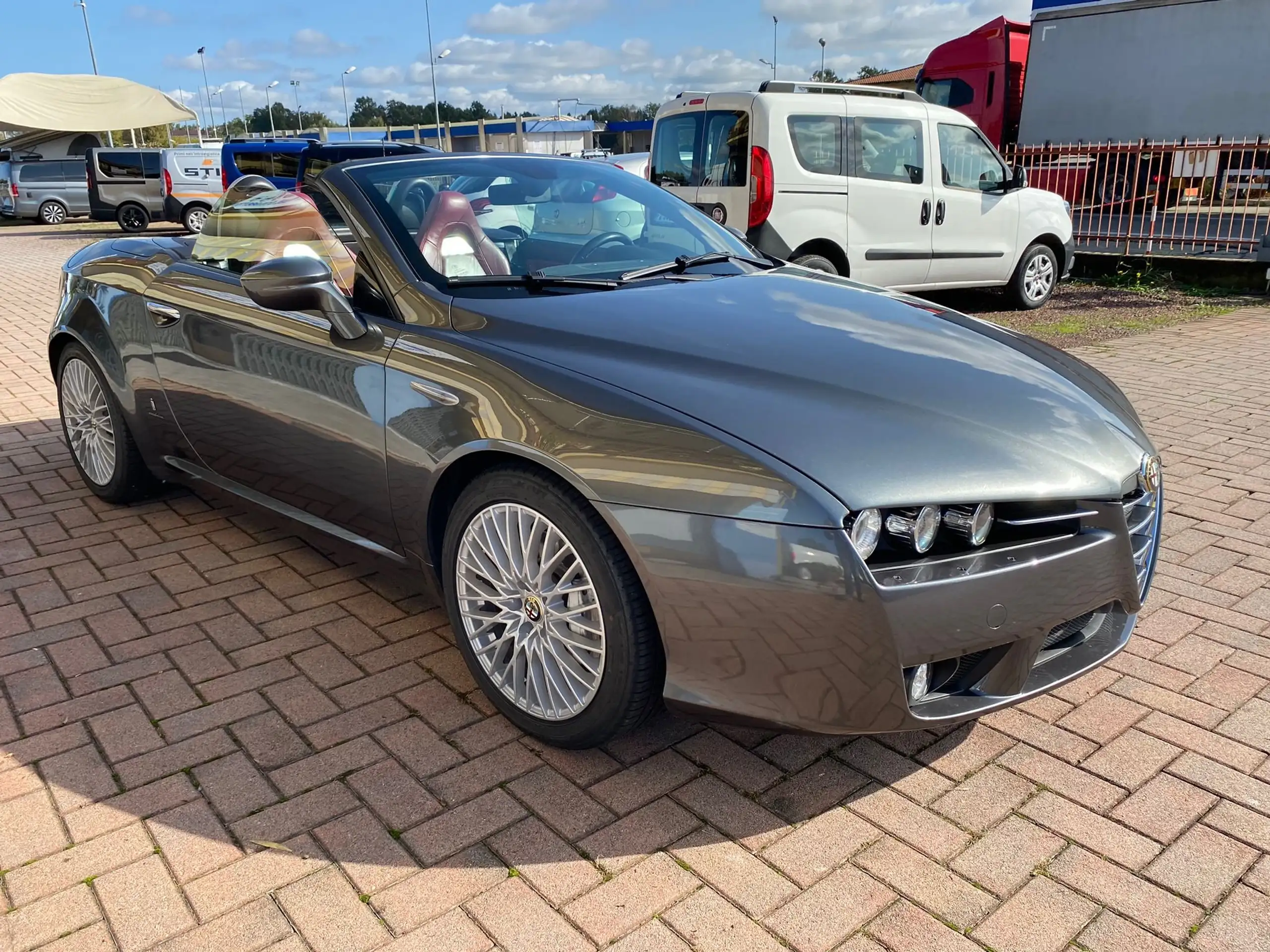 Alfa Romeo - Spider