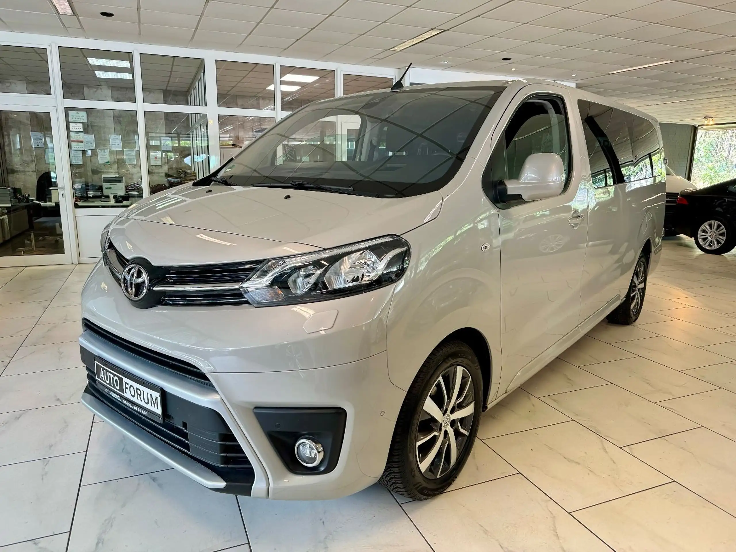 Toyota - Proace