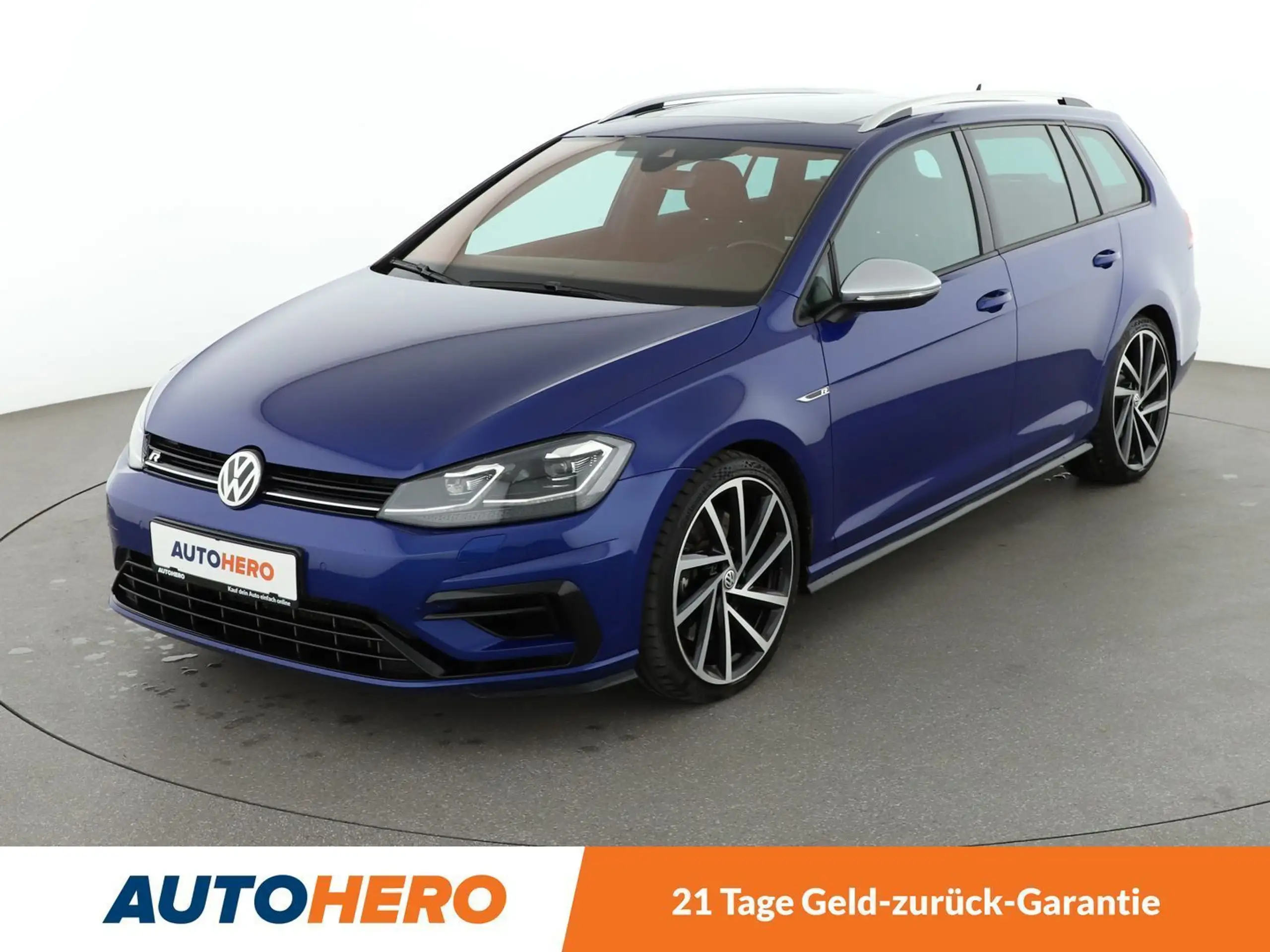 Volkswagen - Golf GTI