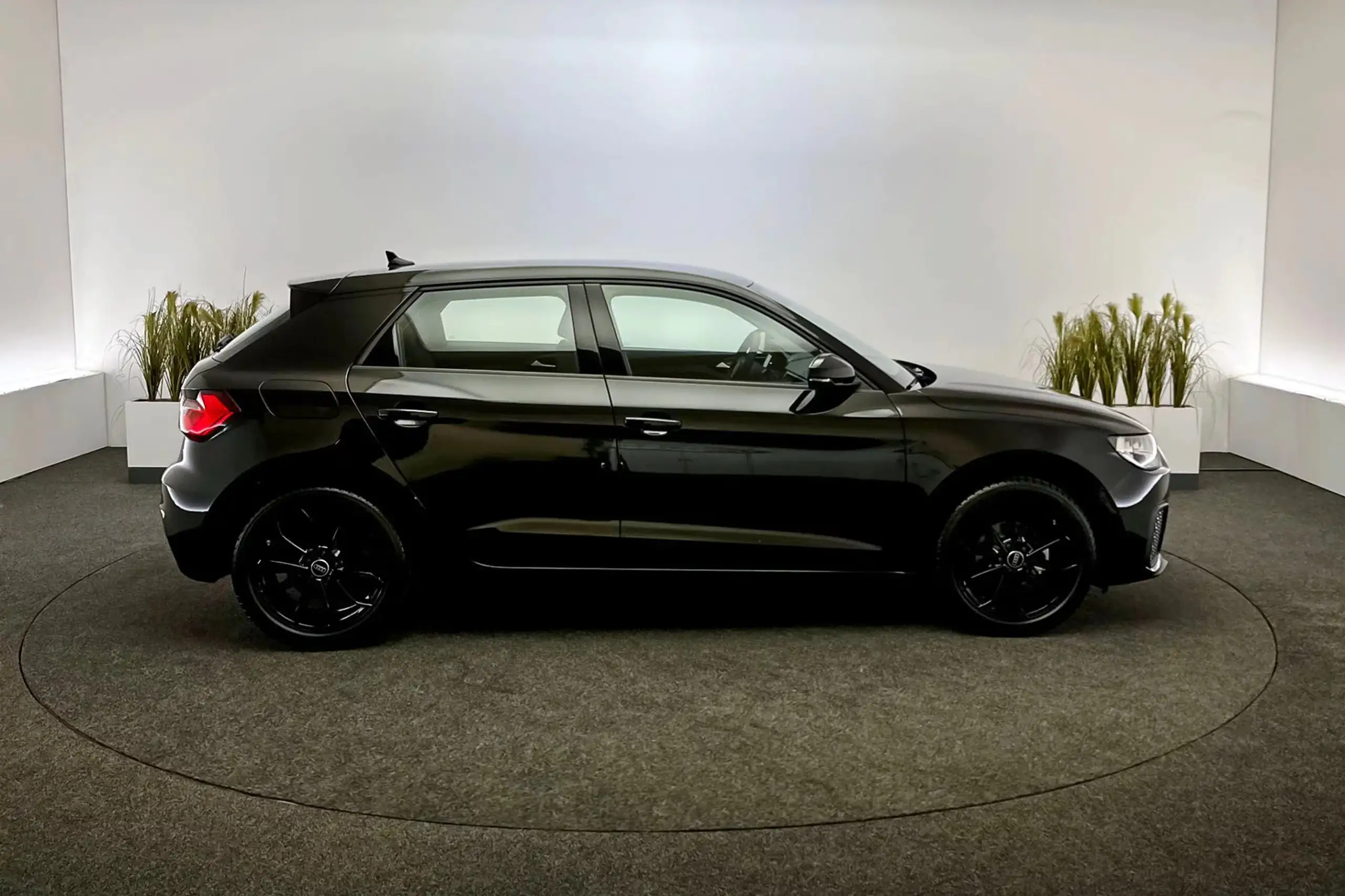 Audi - A1