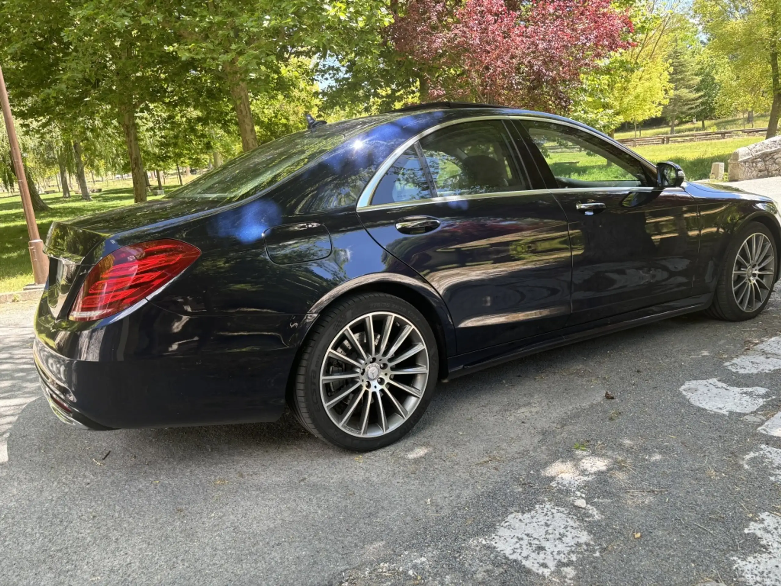 Mercedes-Benz - S 350