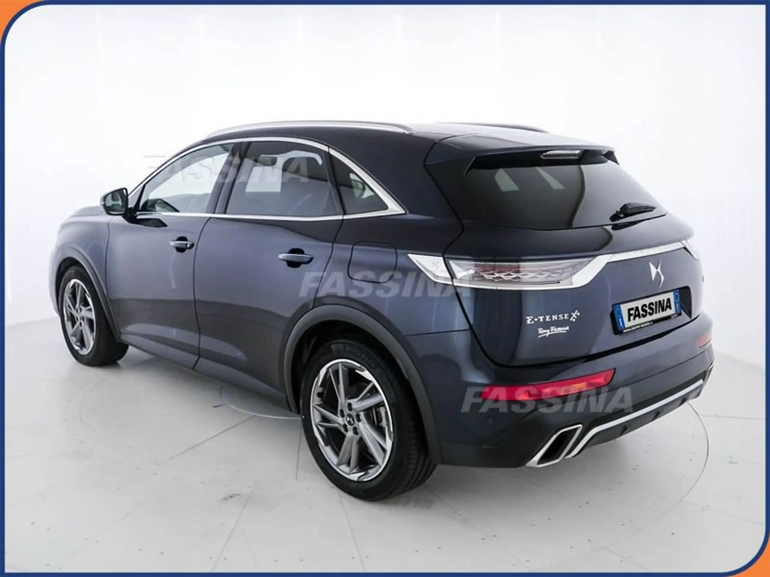 DS Automobiles - DS 7 Crossback