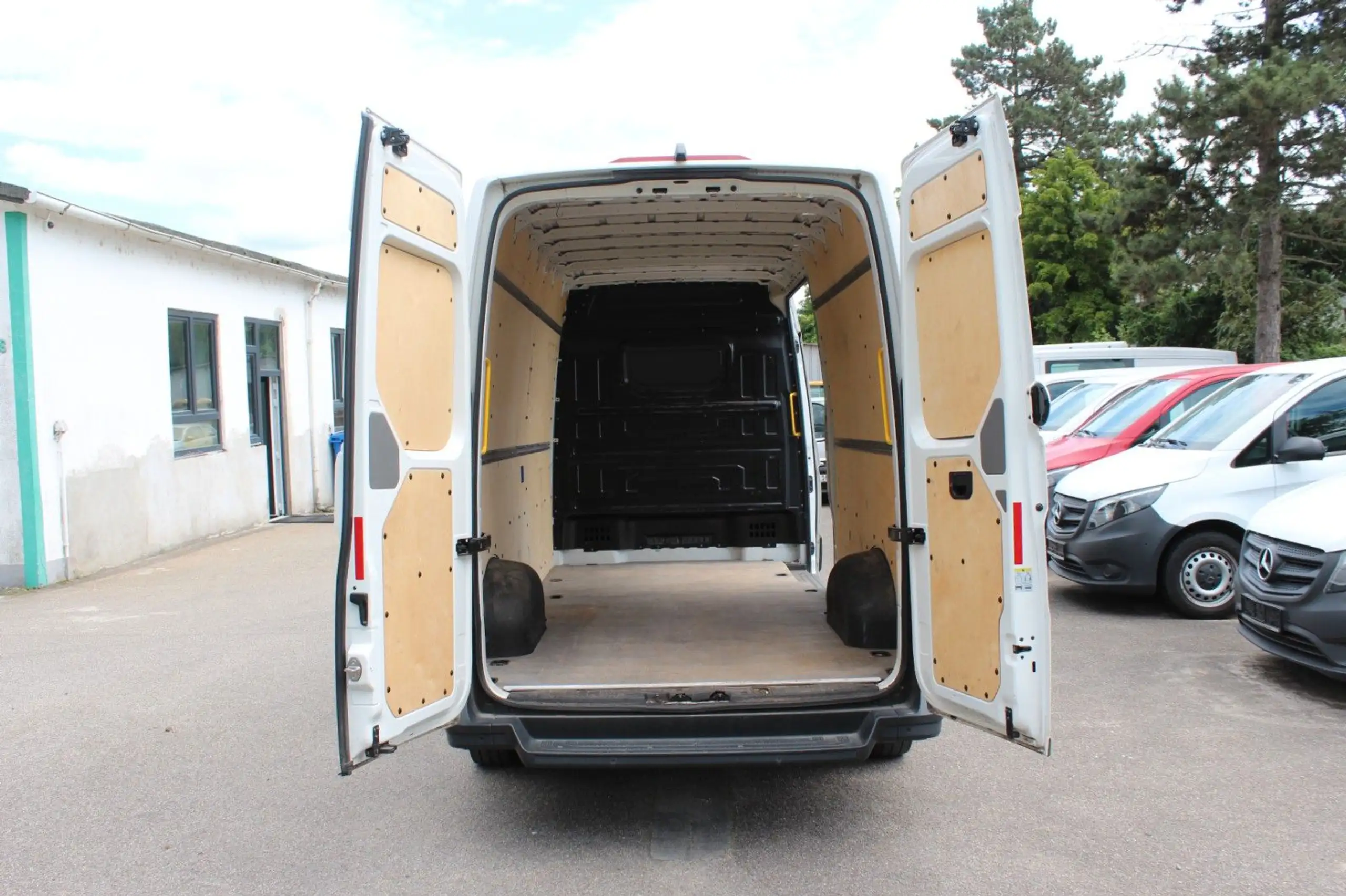 Volkswagen - Crafter