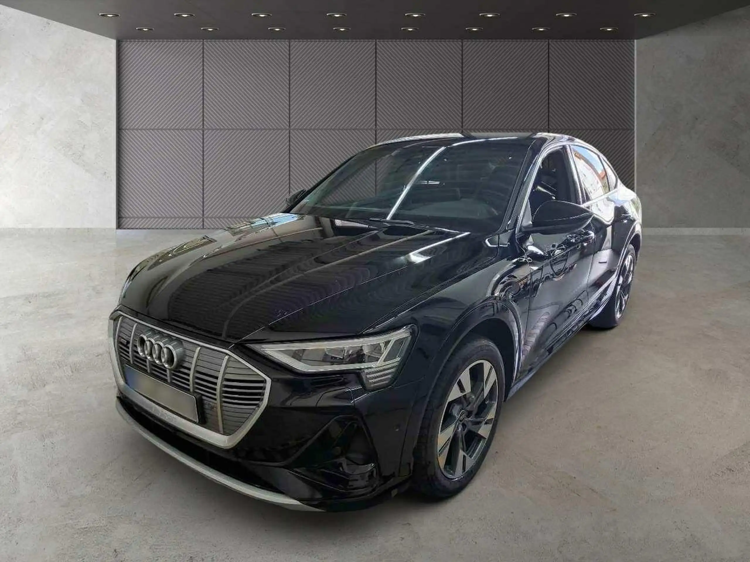 Audi - e-tron