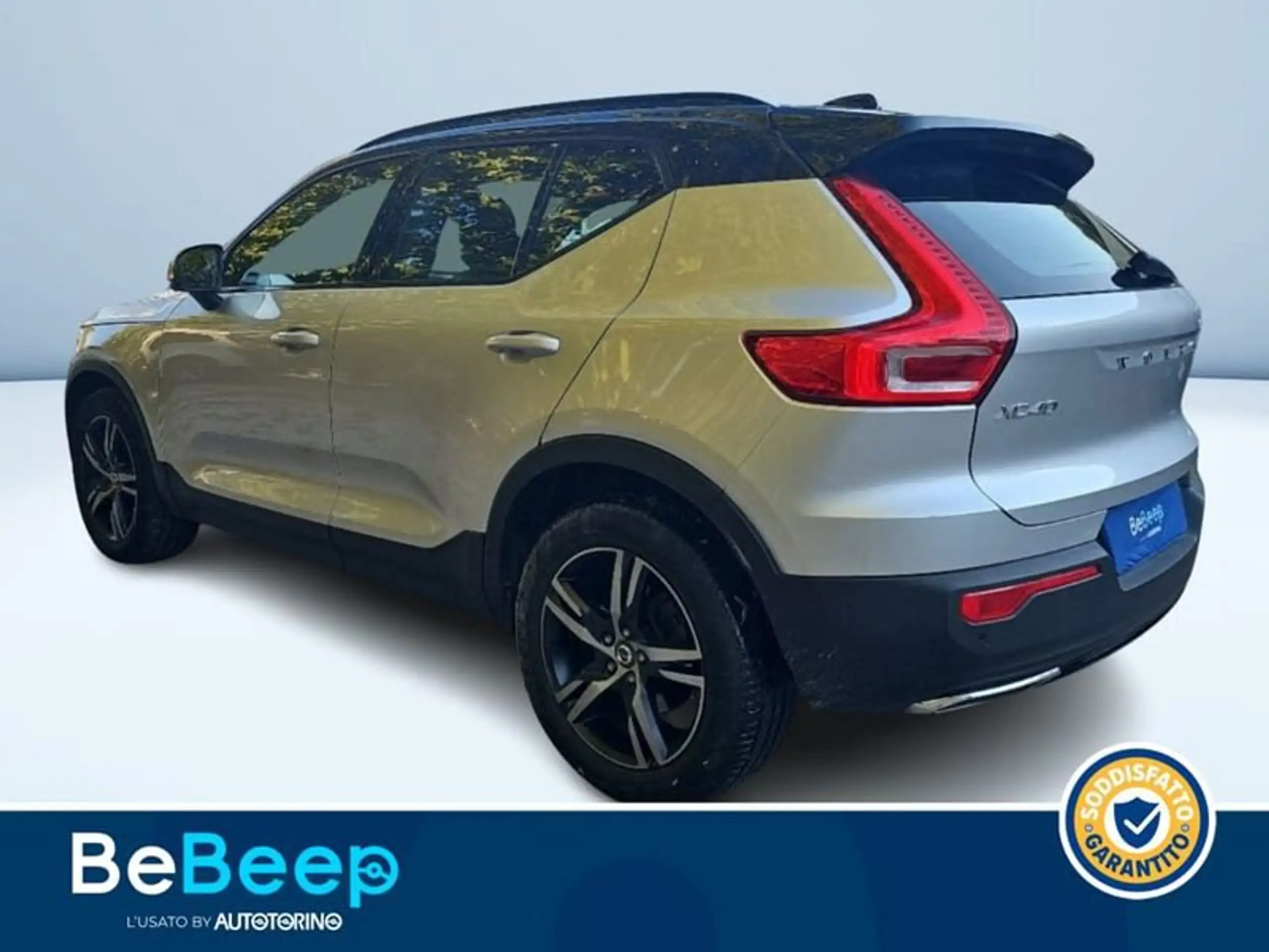 Volvo - XC40