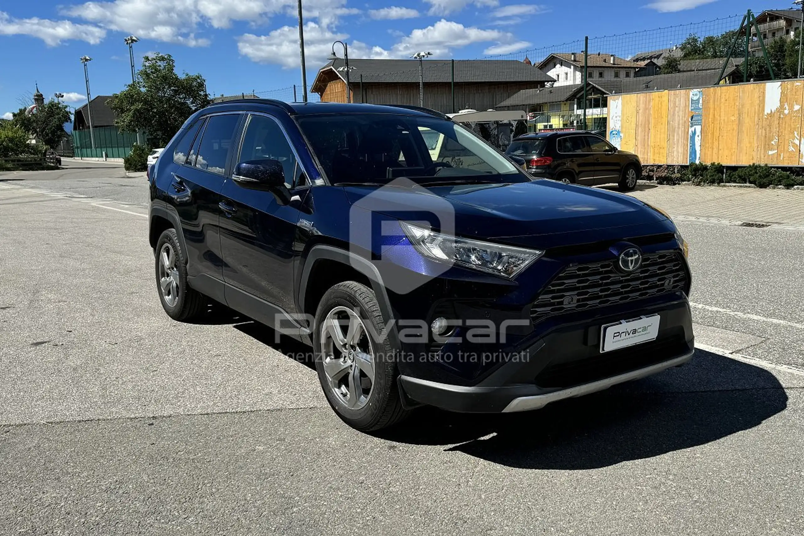 Toyota - RAV 4