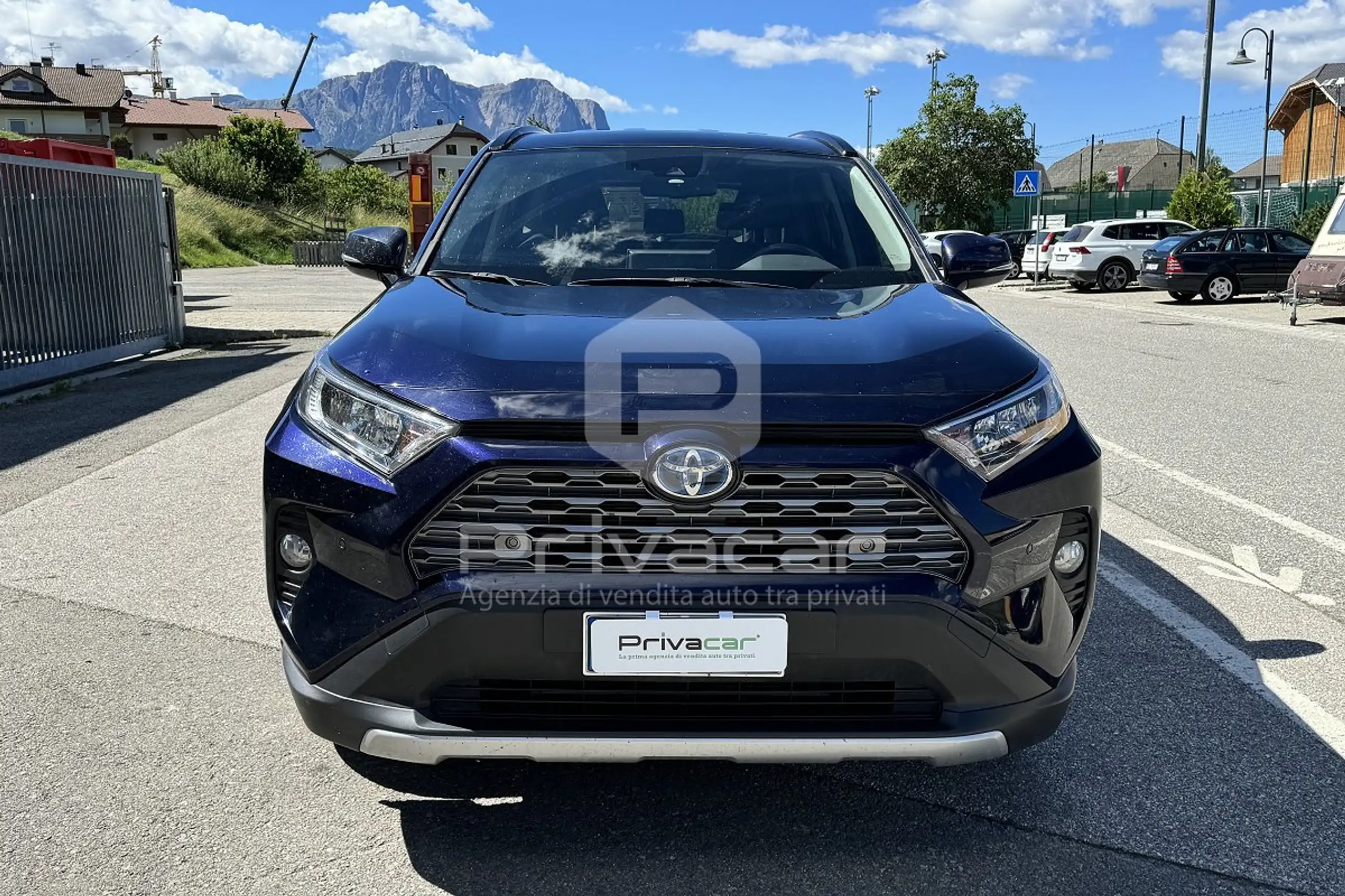 Toyota - RAV 4