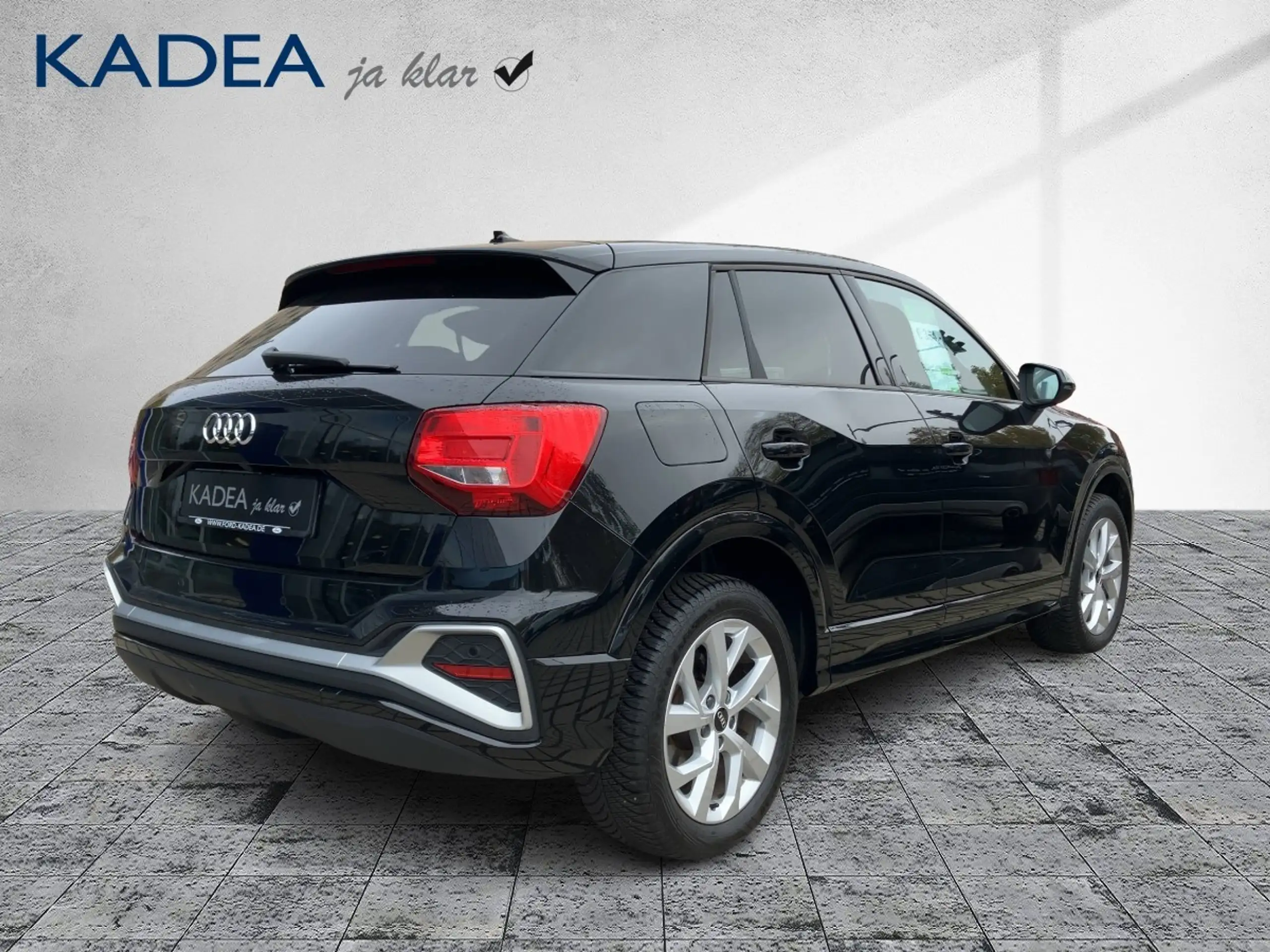 Audi - Q2