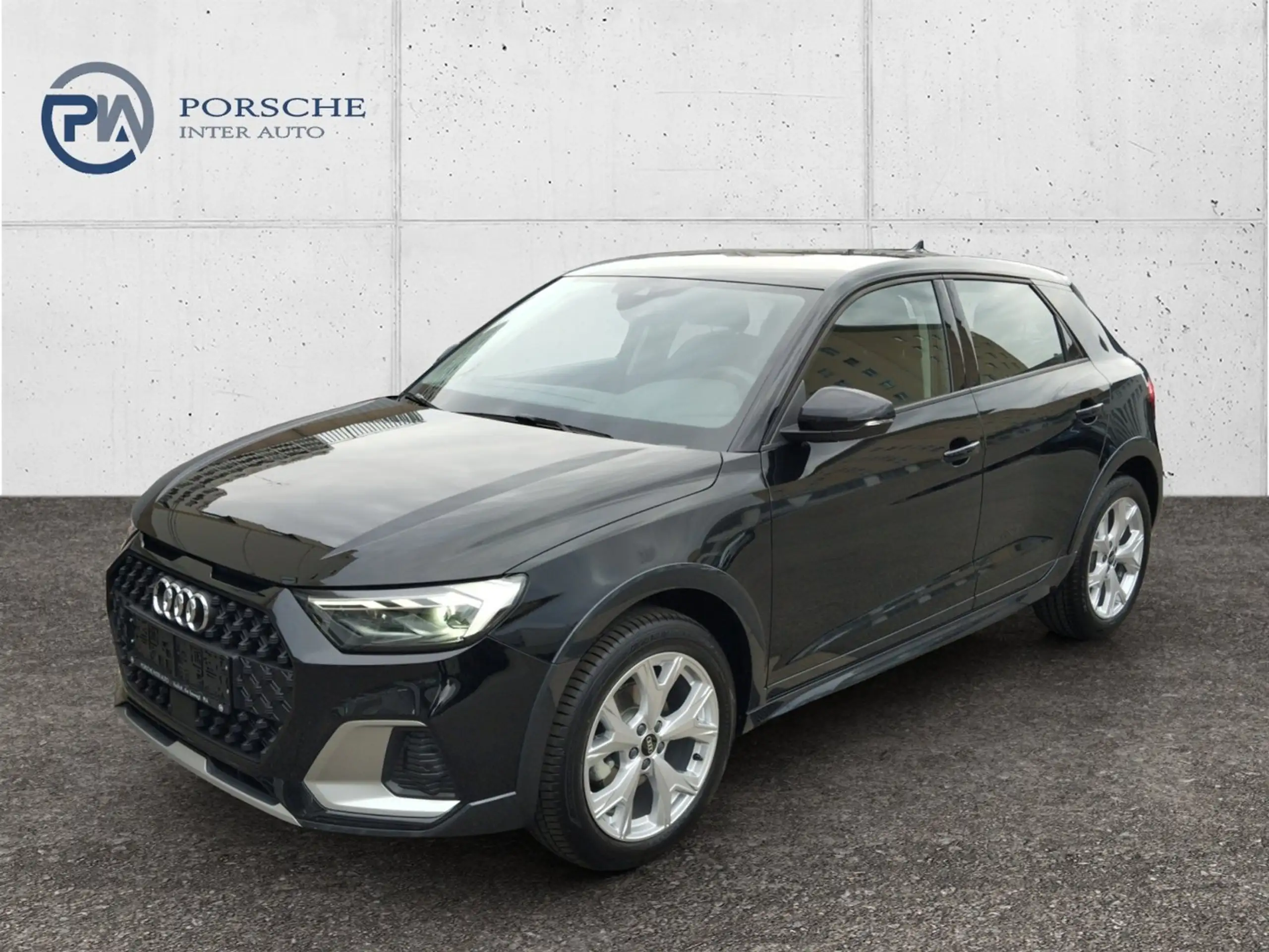 Audi - A1