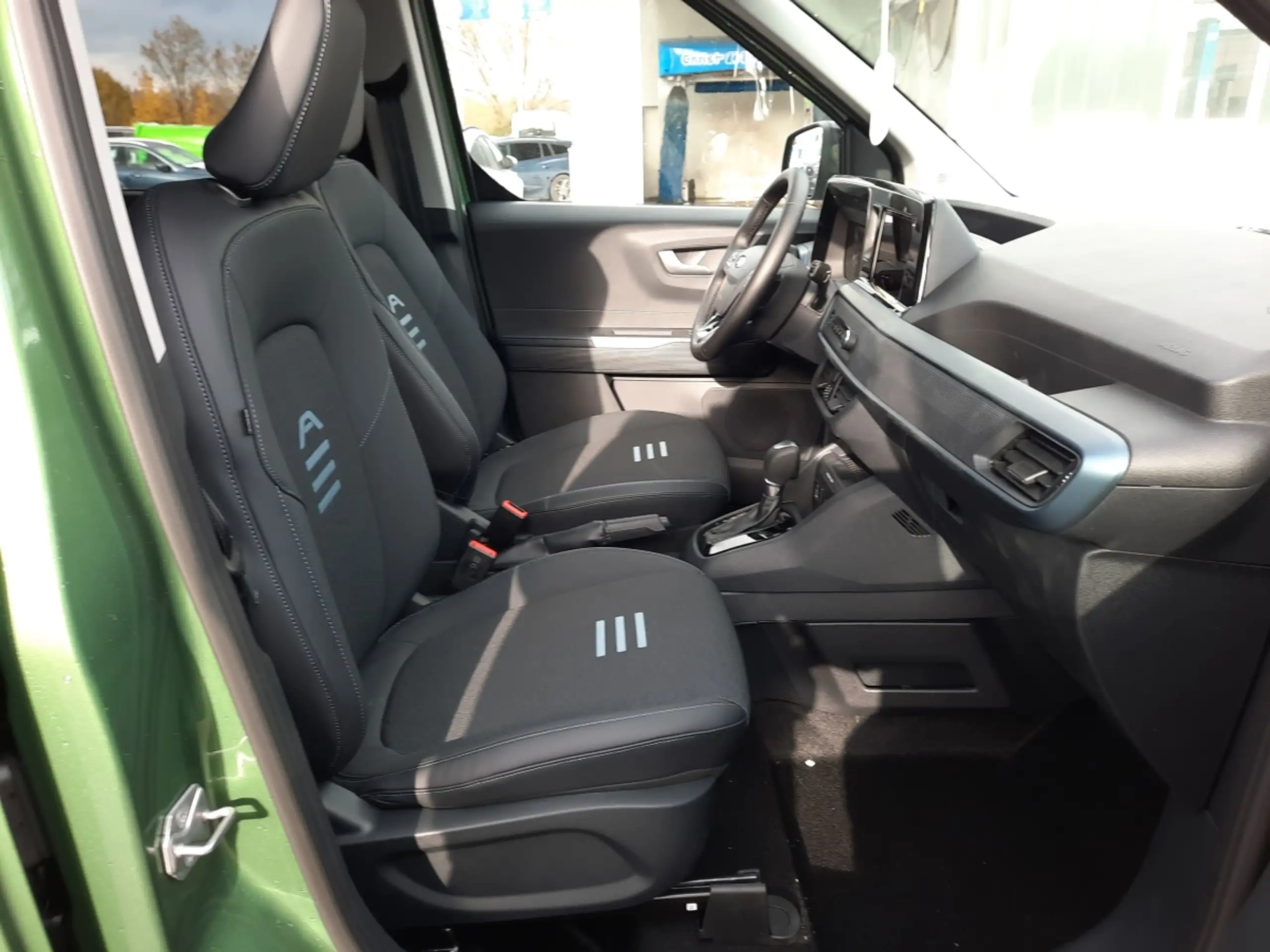 Ford - Tourneo Courier