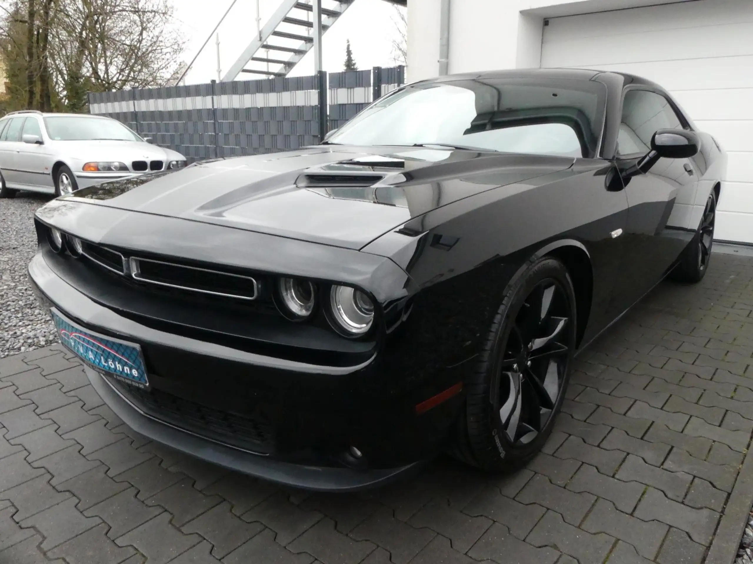 Dodge - Challenger