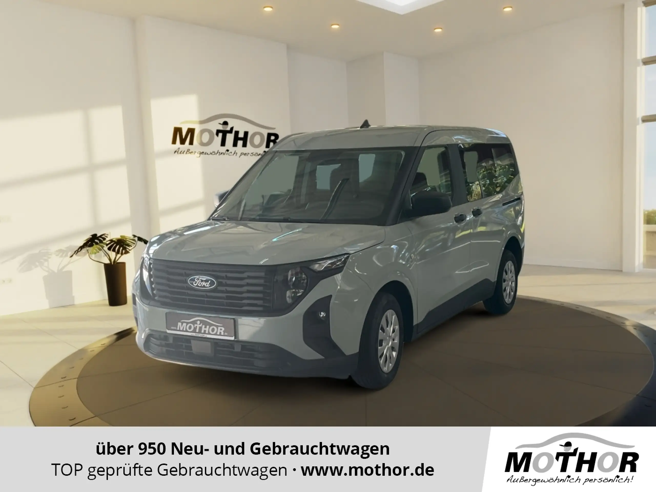 Ford Tourneo Courier 2024