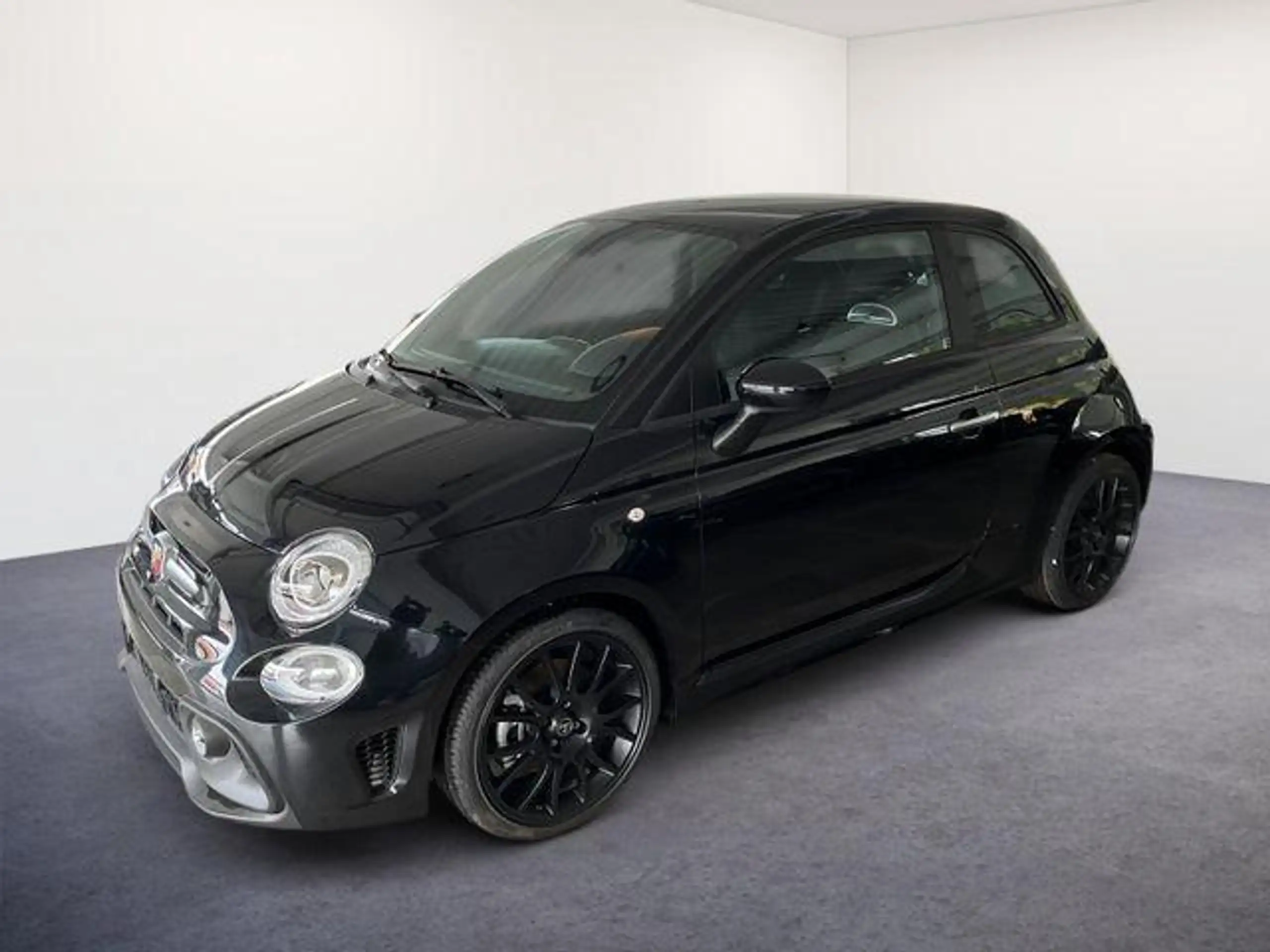 Abarth 595 2023