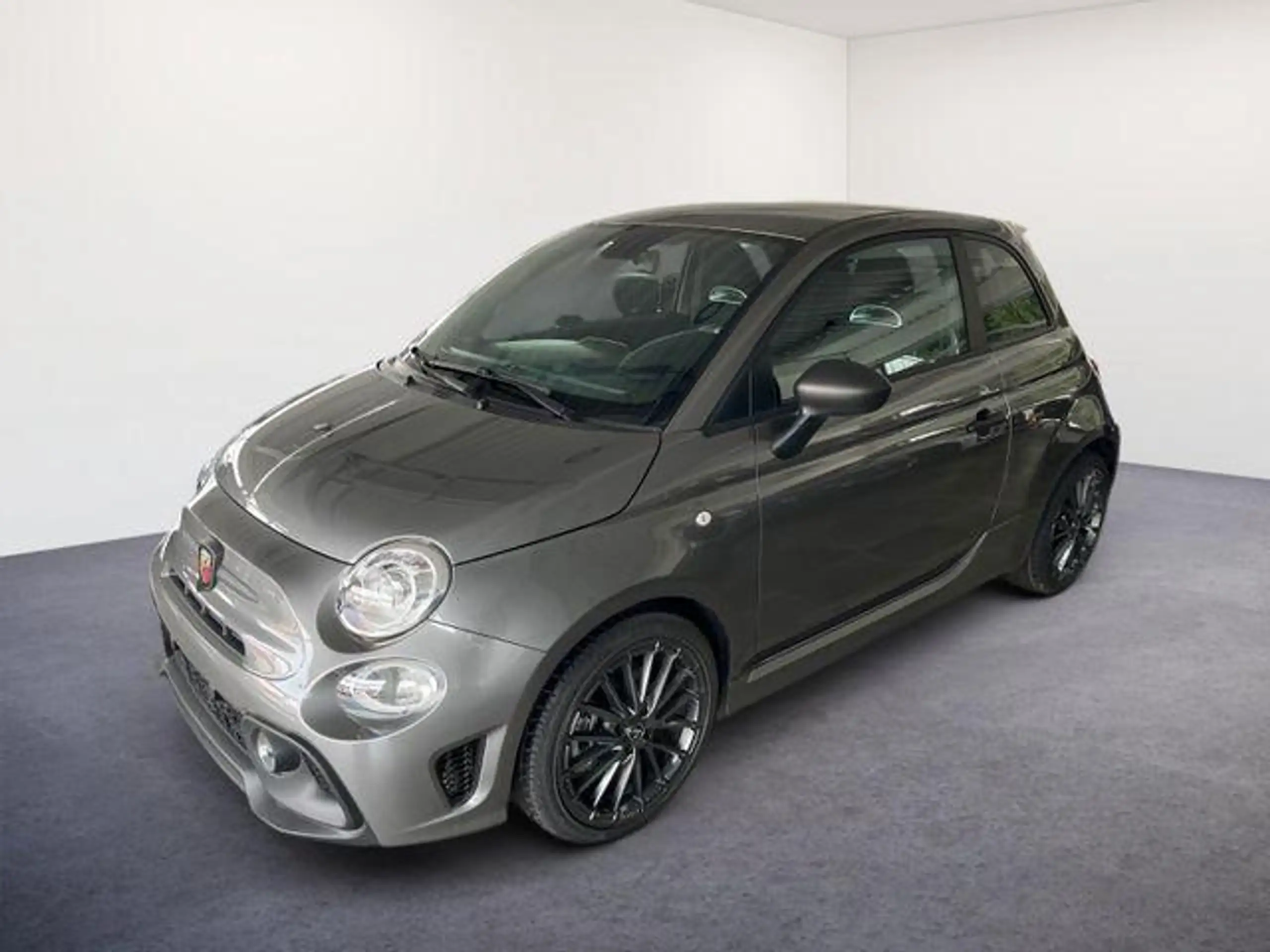 Abarth 595 2023