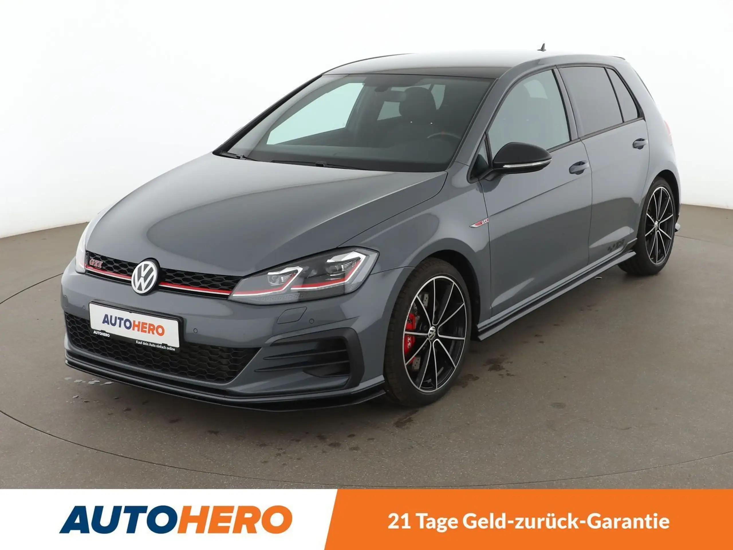 Volkswagen - Golf GTI