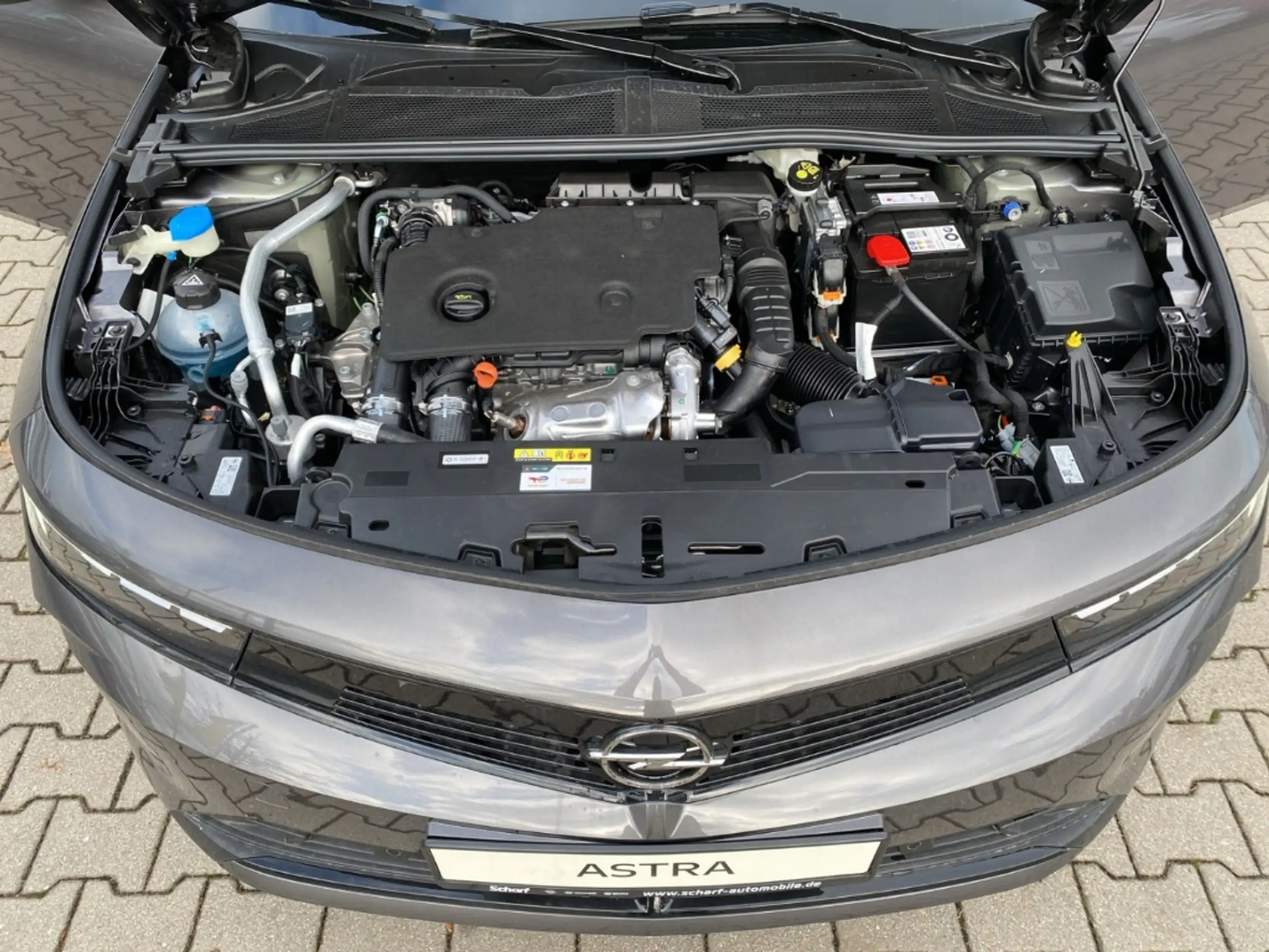 Opel - Astra