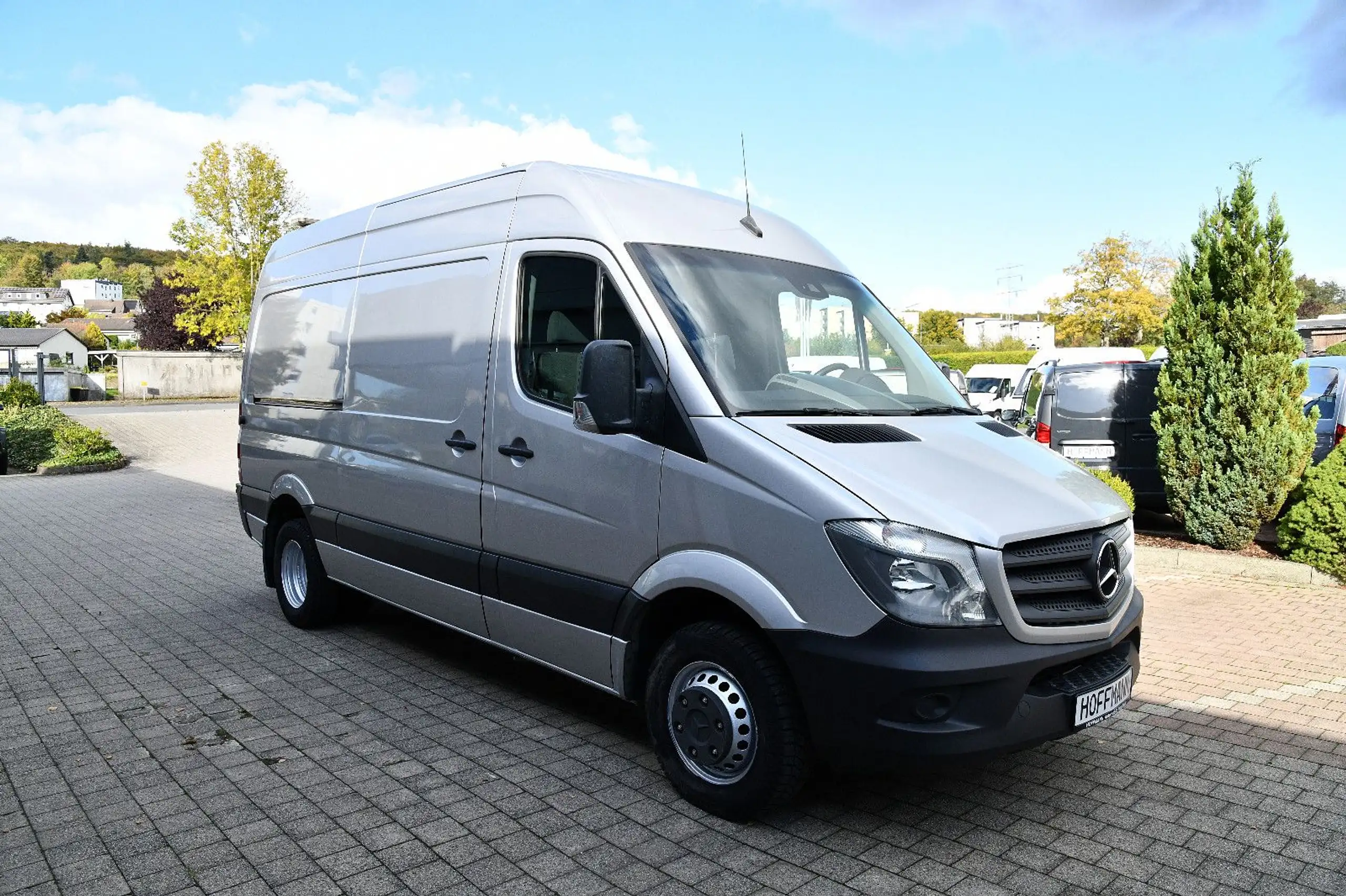 Mercedes-Benz - Sprinter