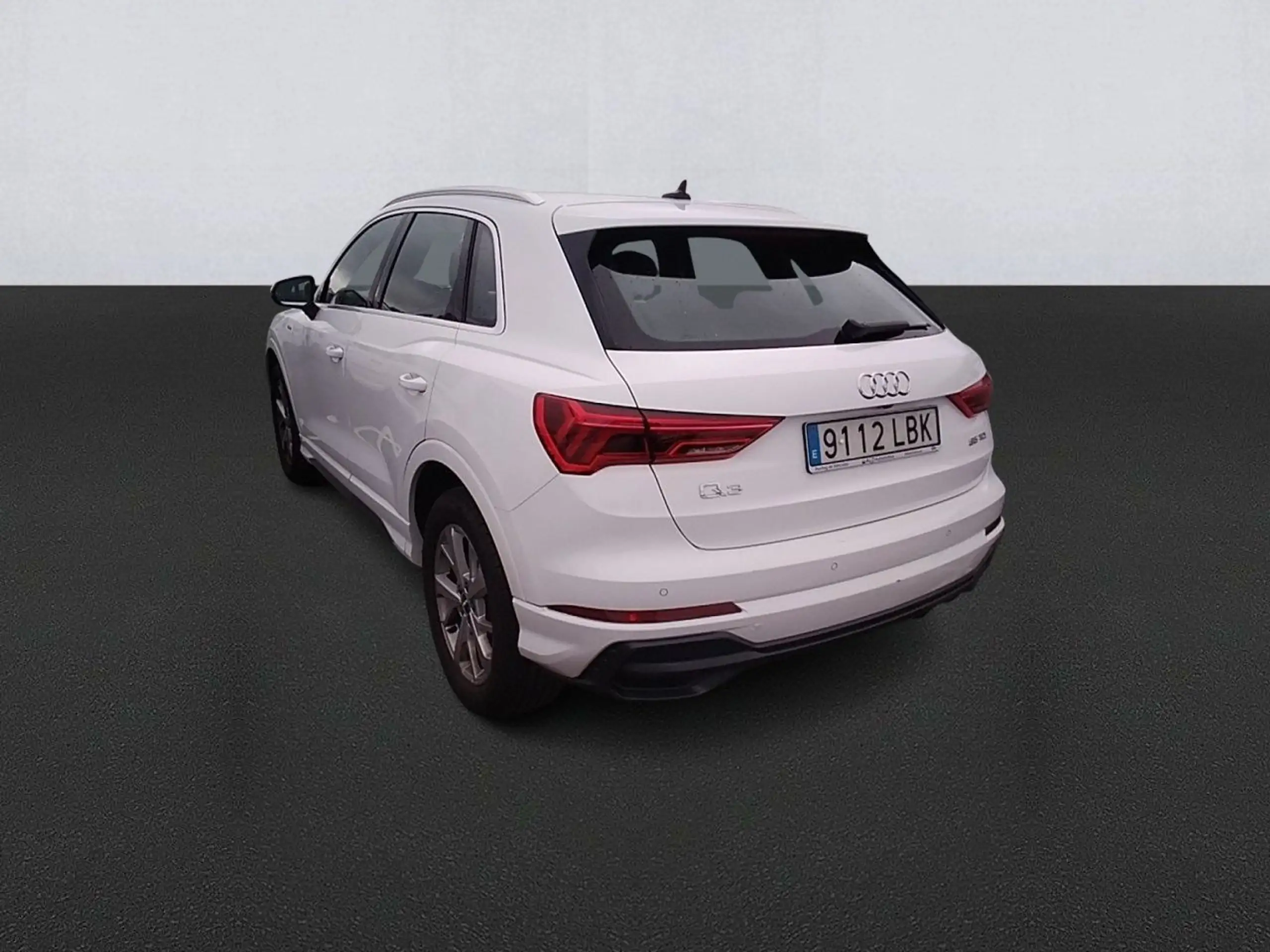 Audi - Q3