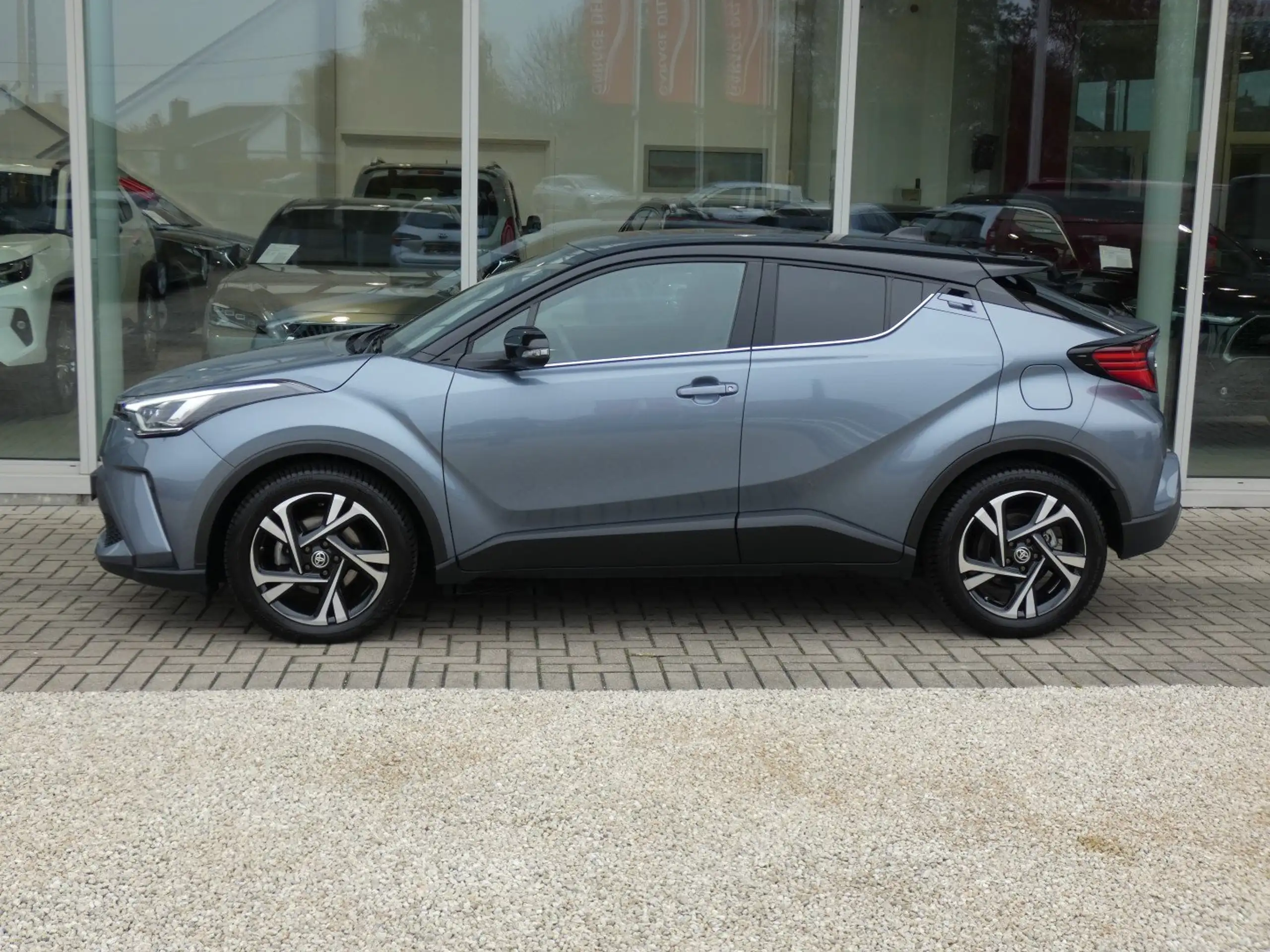 Toyota - C-HR