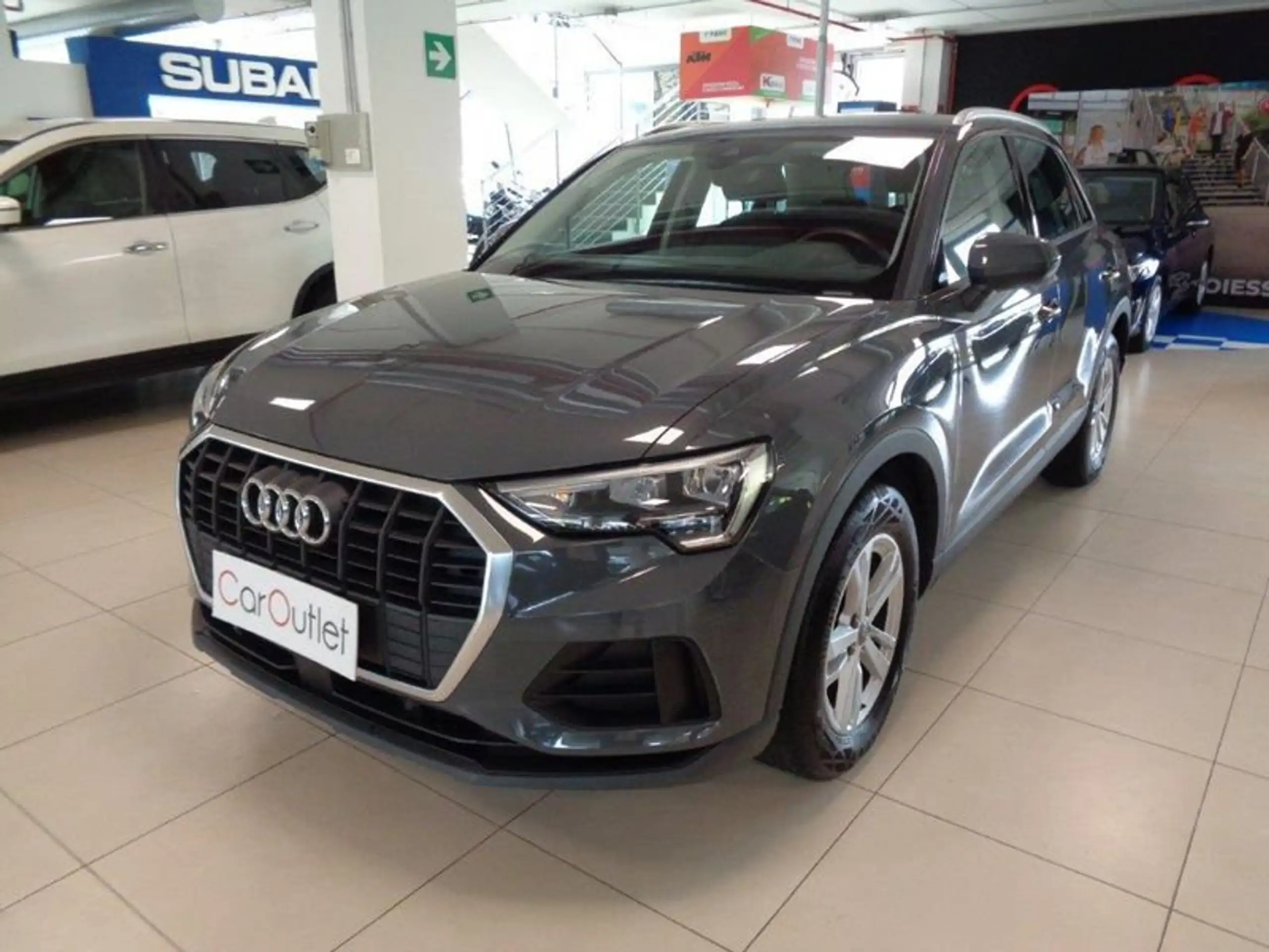 Audi - Q3