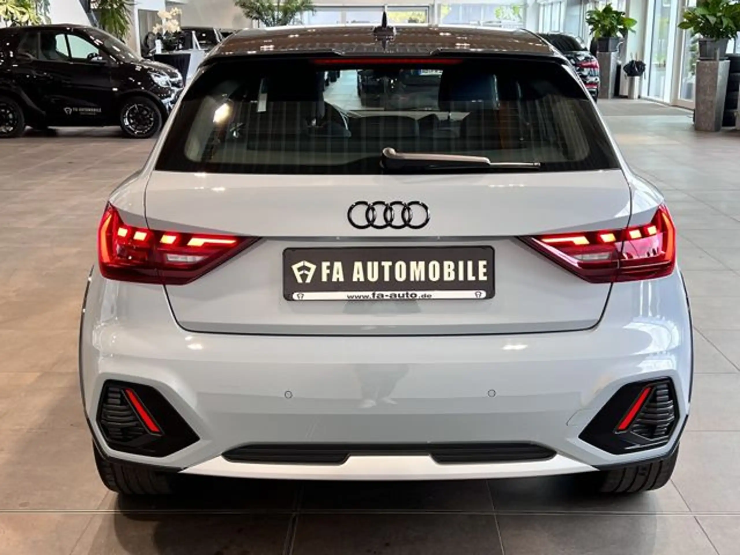 Audi - A1