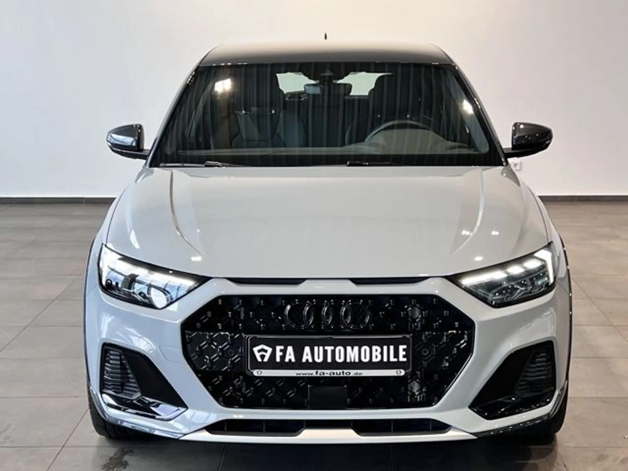 Audi - A1