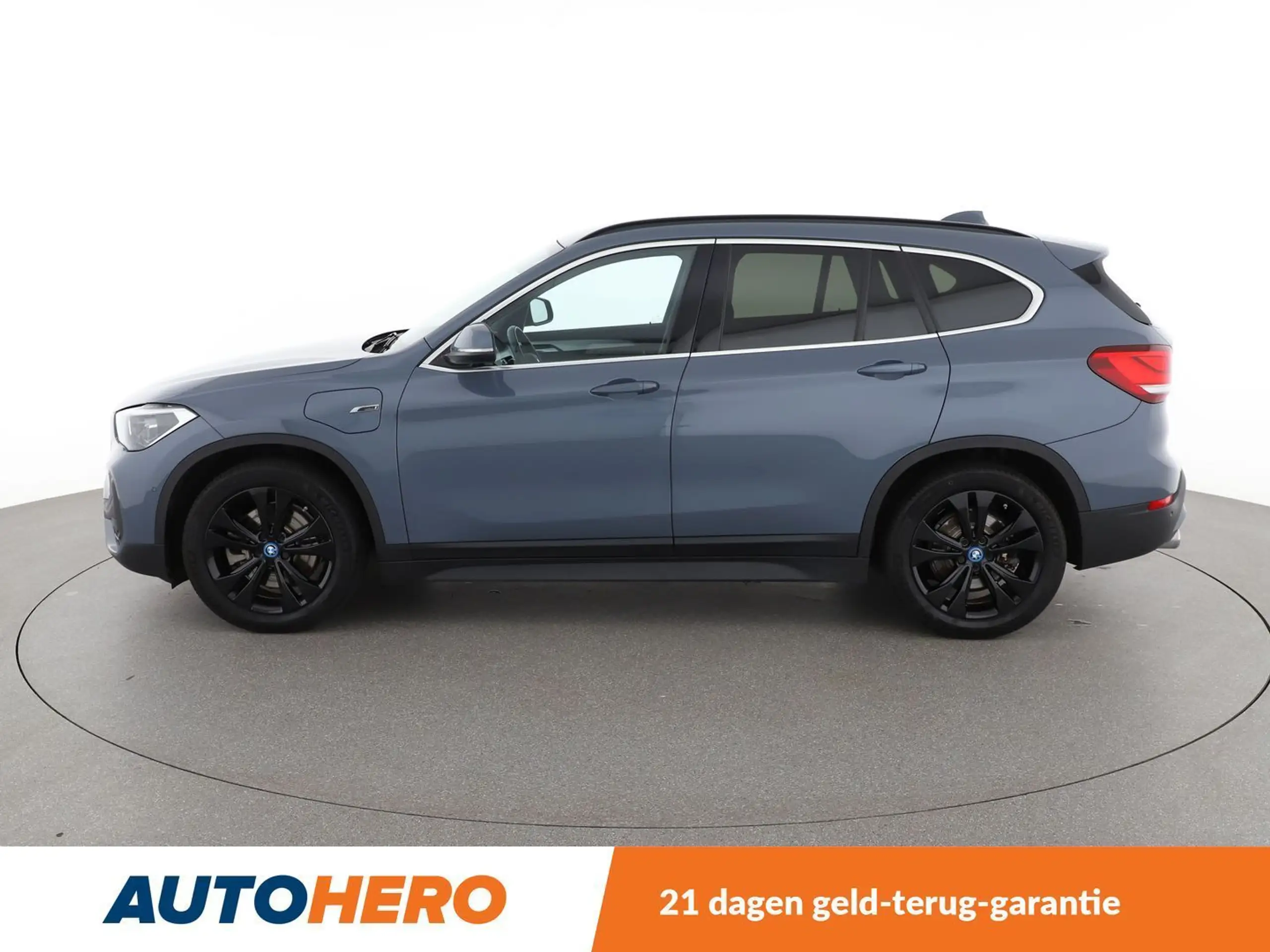 BMW - X1