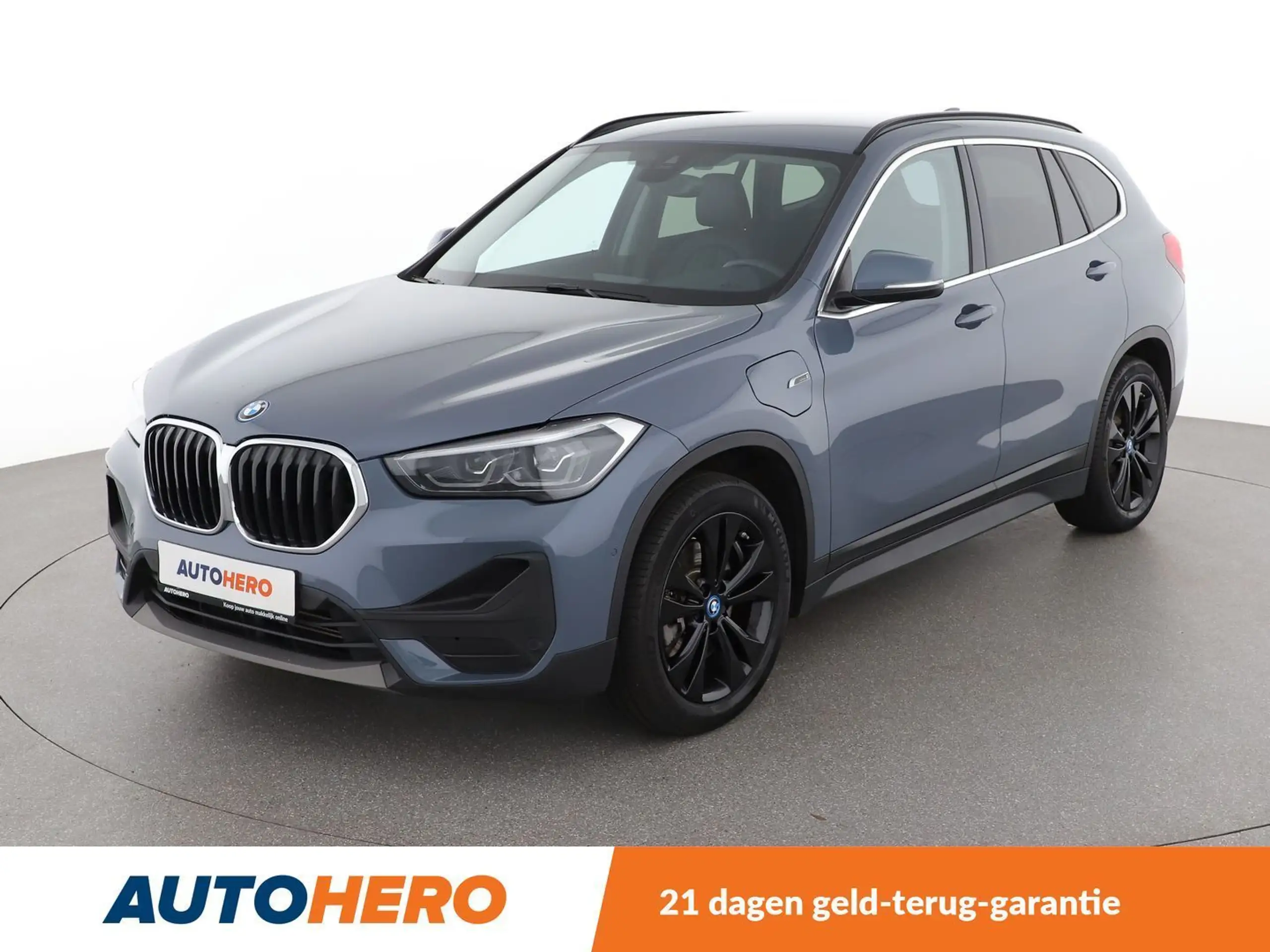 BMW - X1