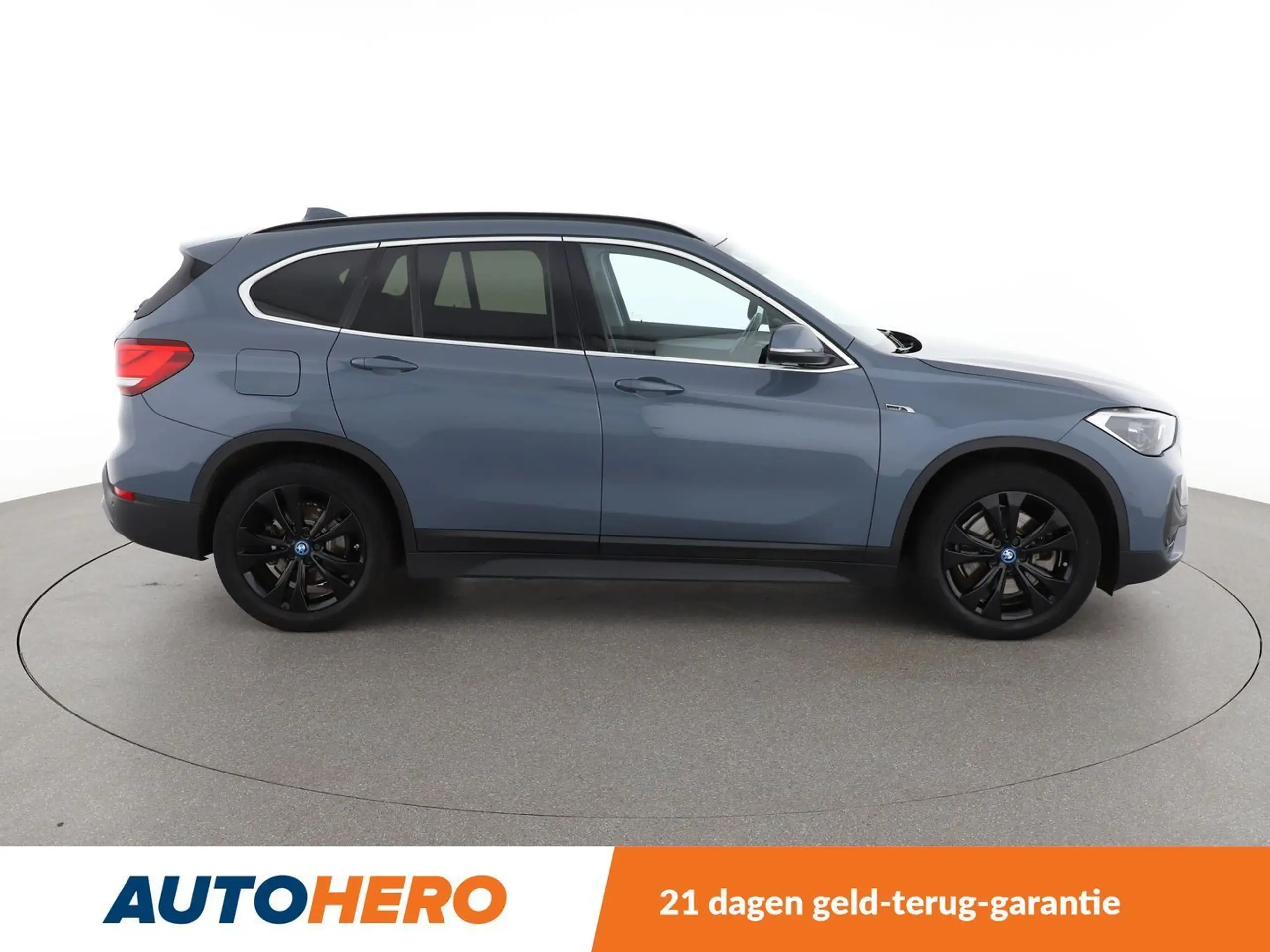 BMW - X1