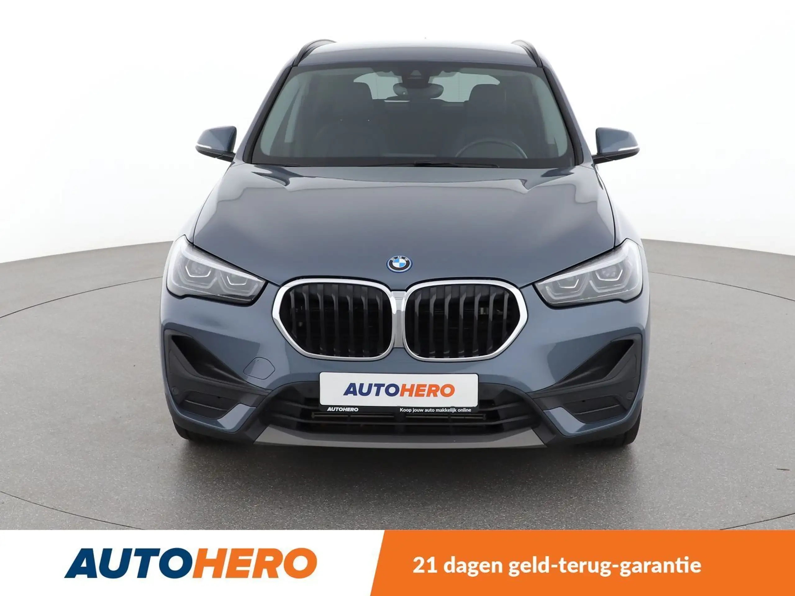 BMW - X1