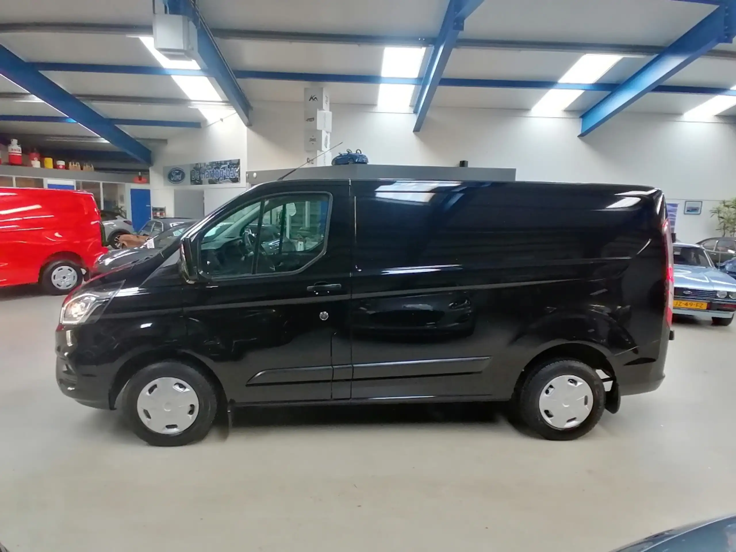 Ford - Transit Custom