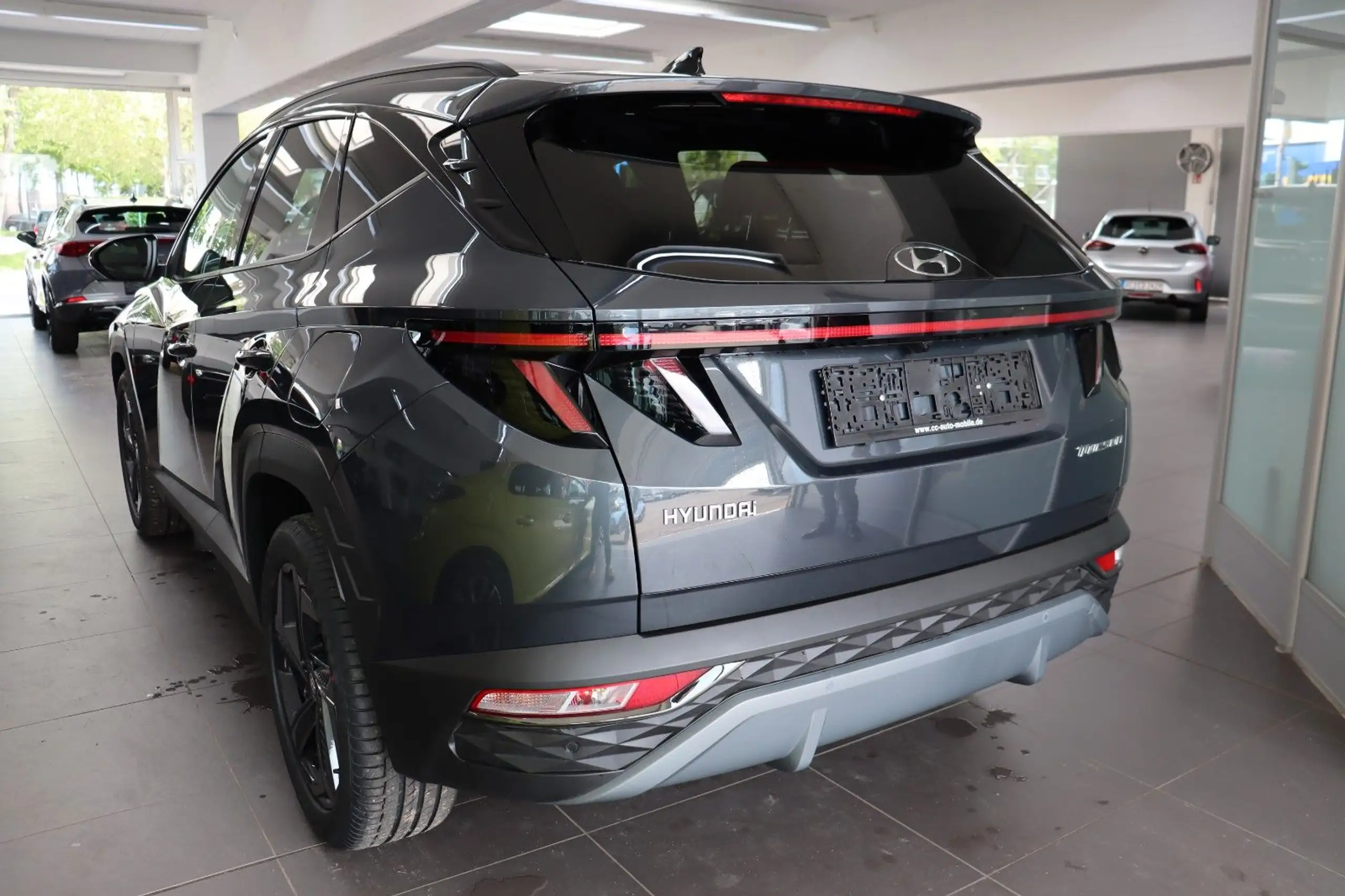 Hyundai - TUCSON