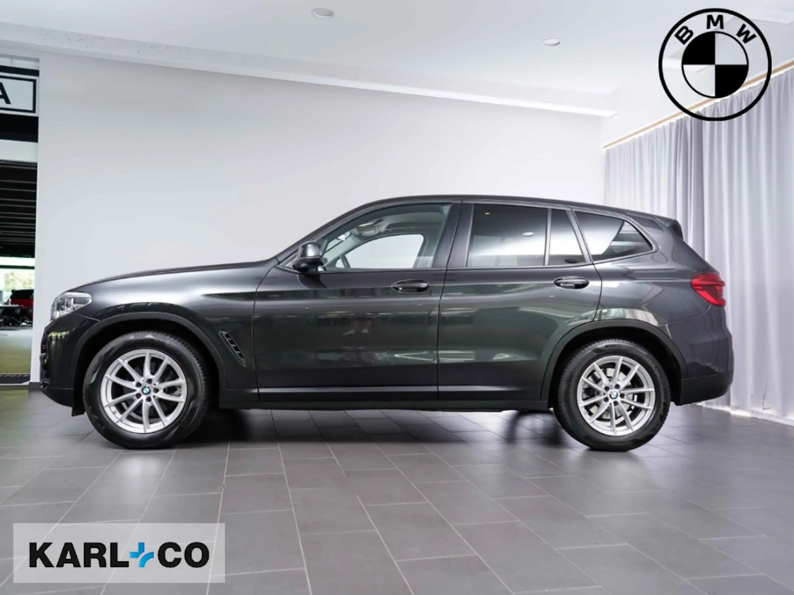 BMW - X3