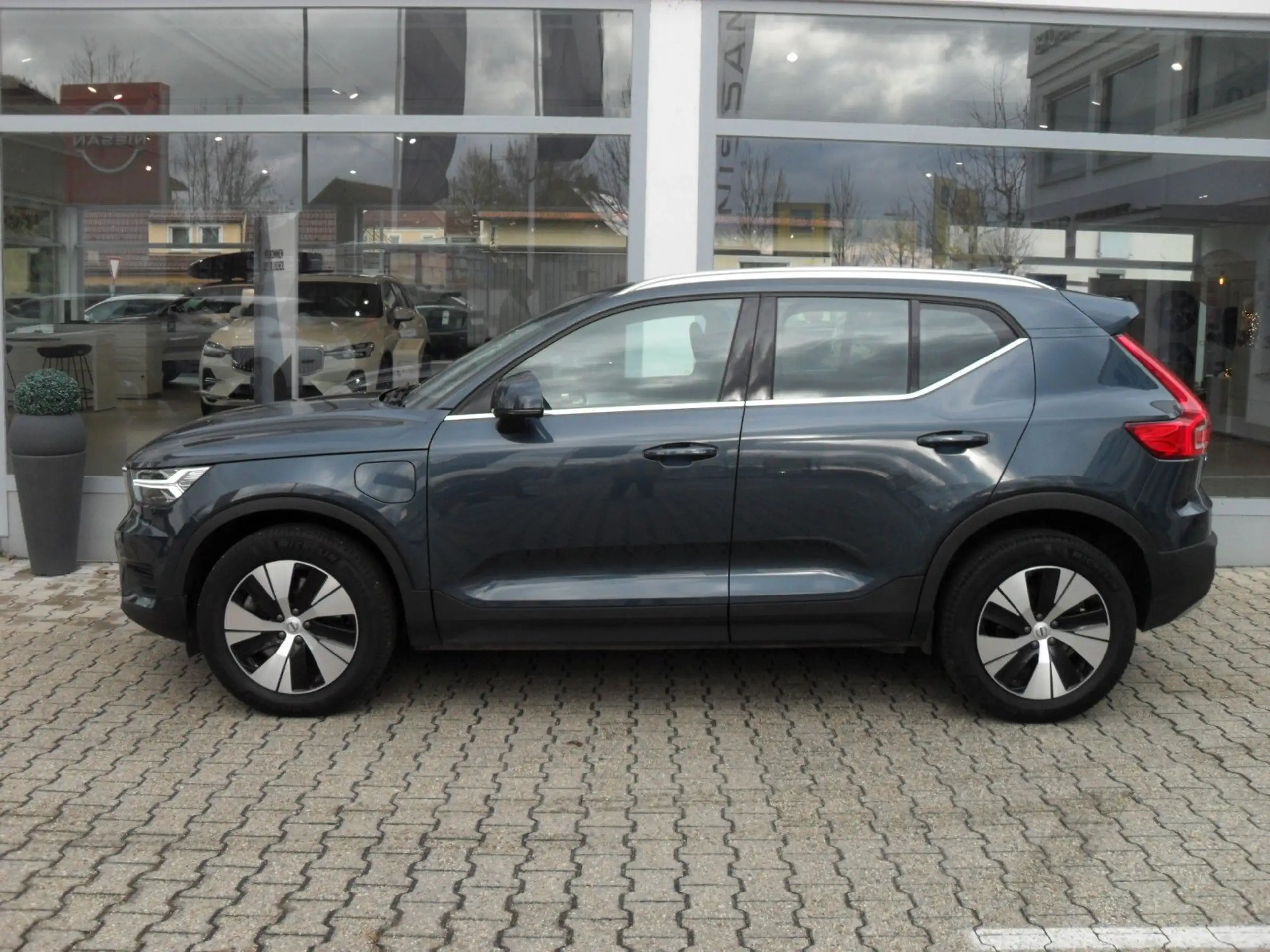 Volvo - XC40