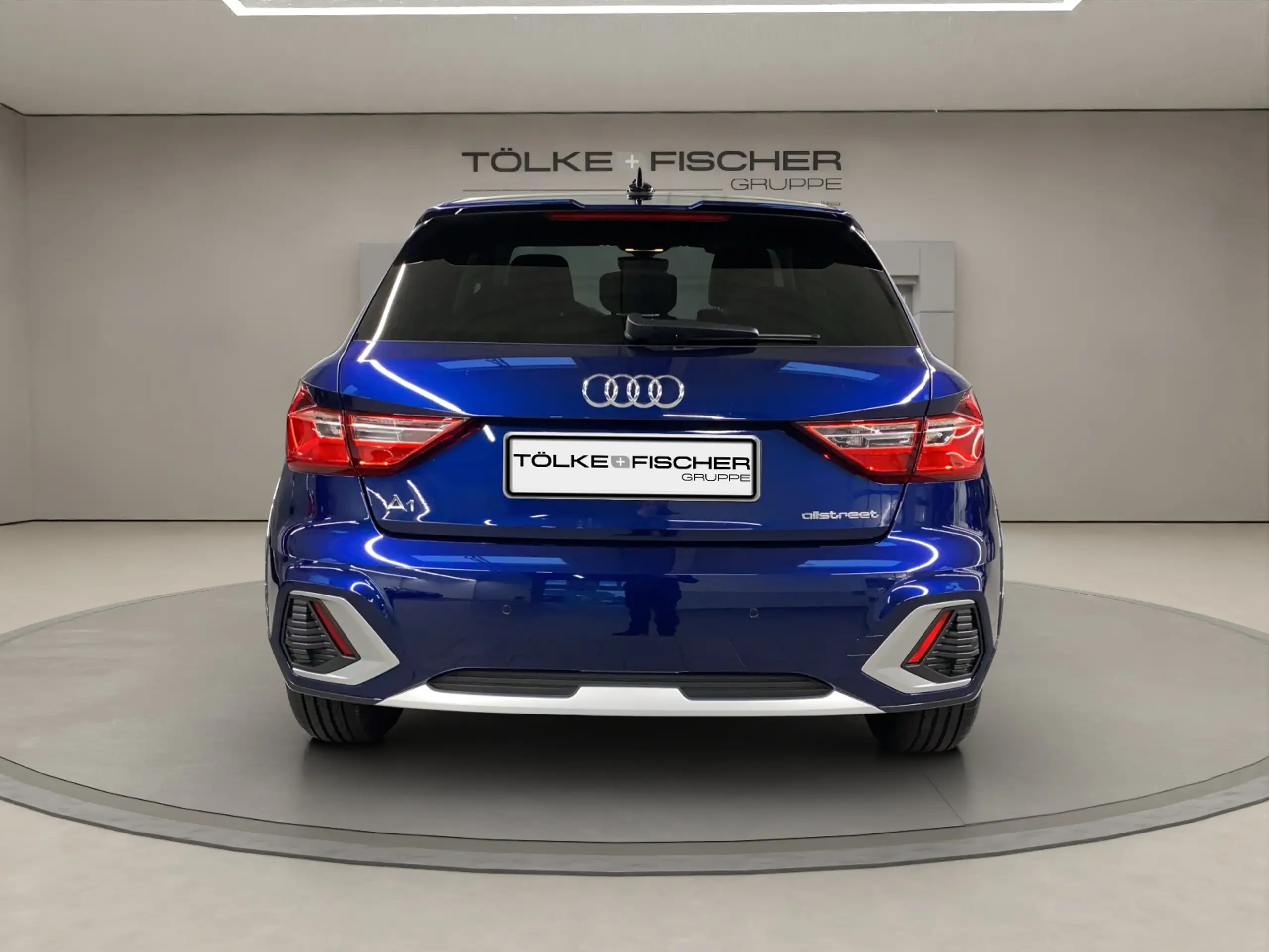 Audi - A1