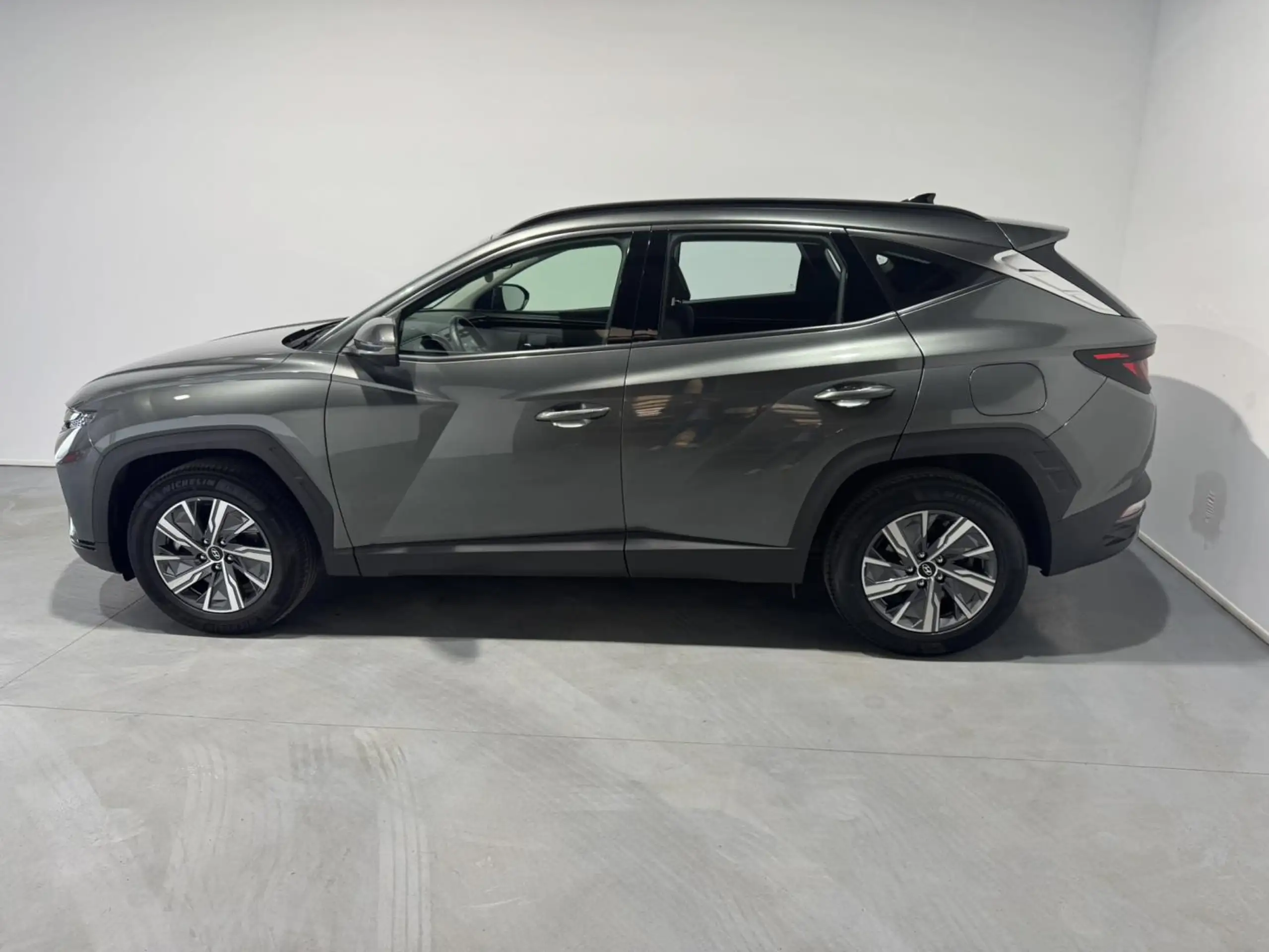 Hyundai - TUCSON