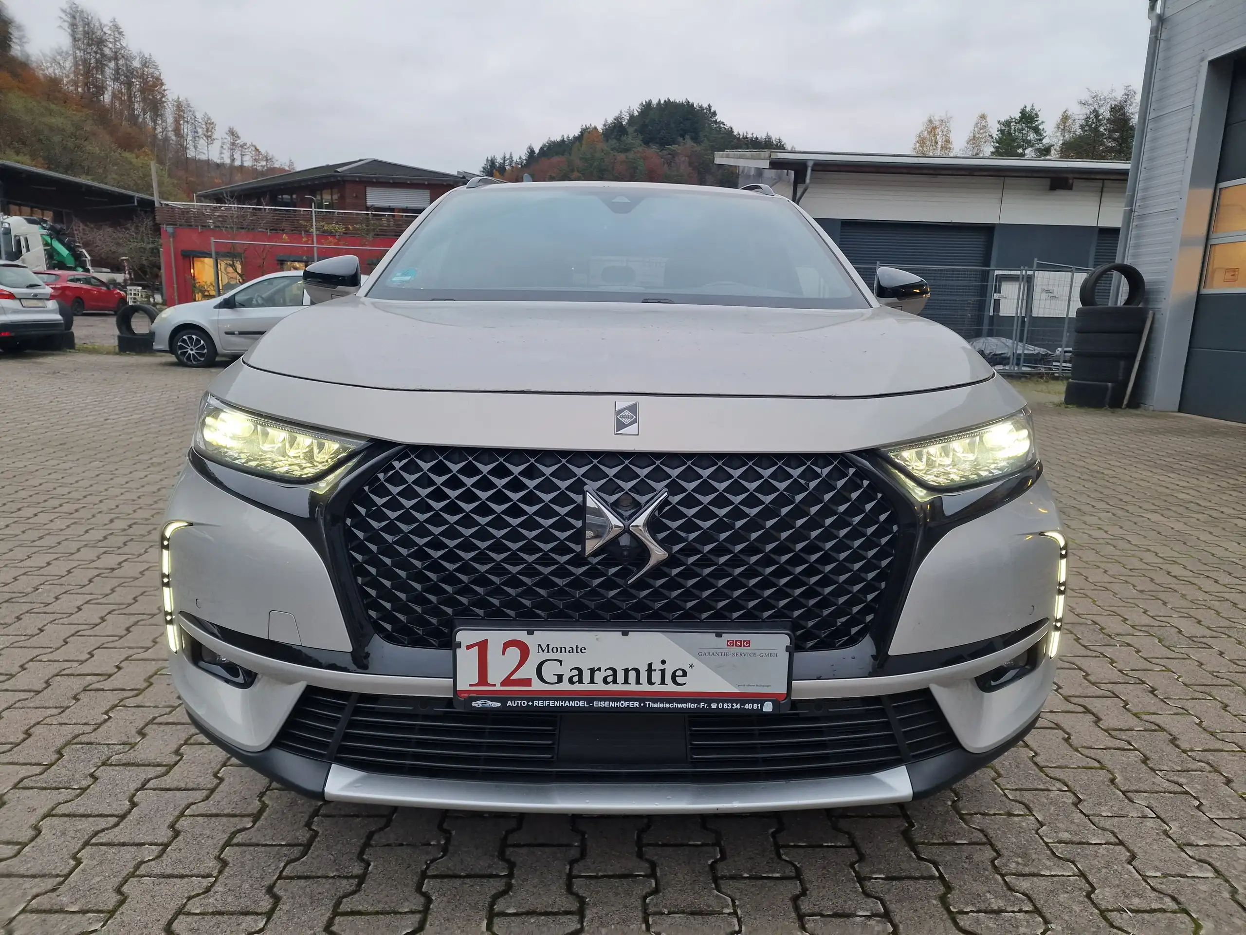 DS Automobiles - DS 7 Crossback