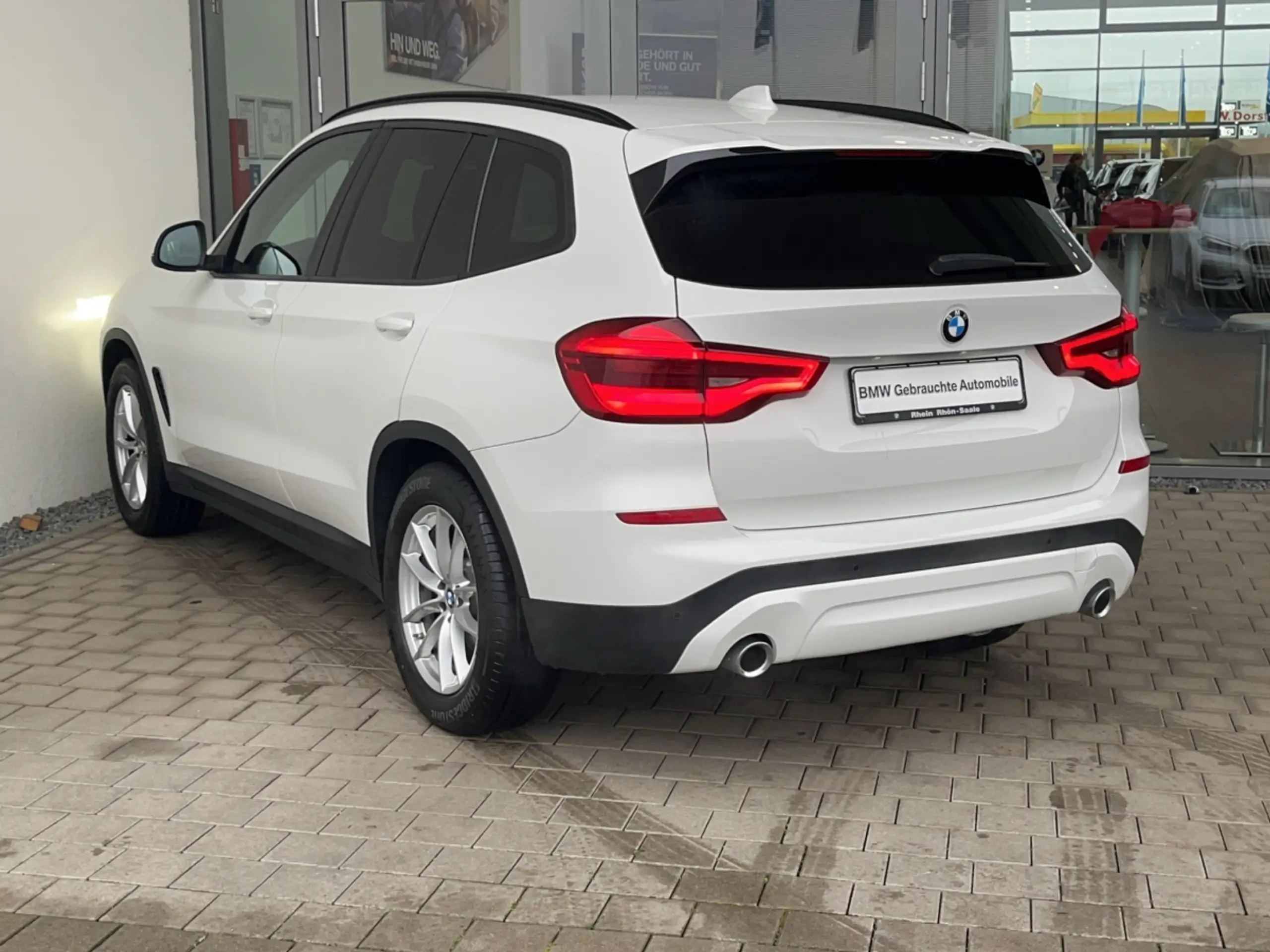 BMW - X3