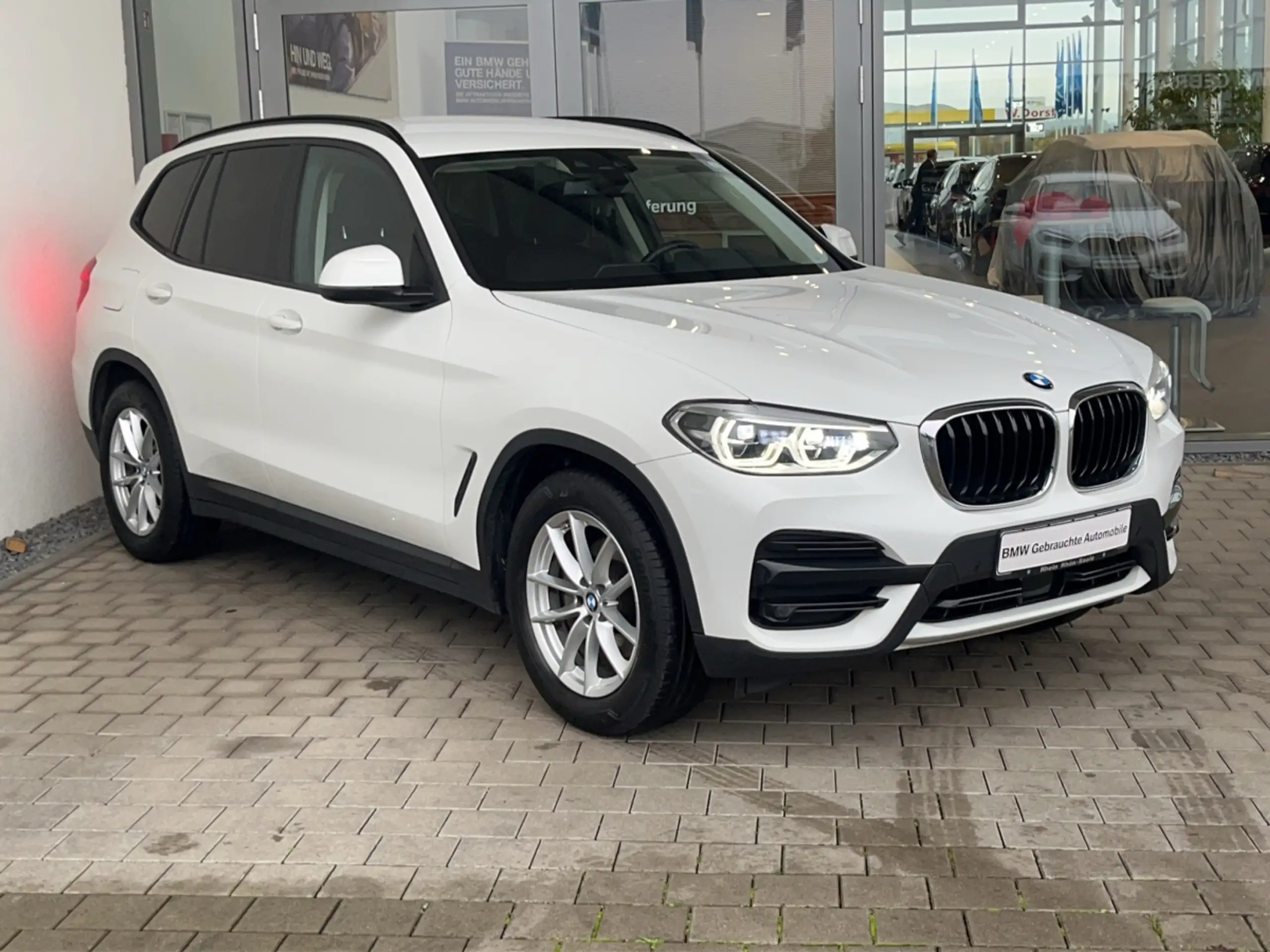 BMW - X3